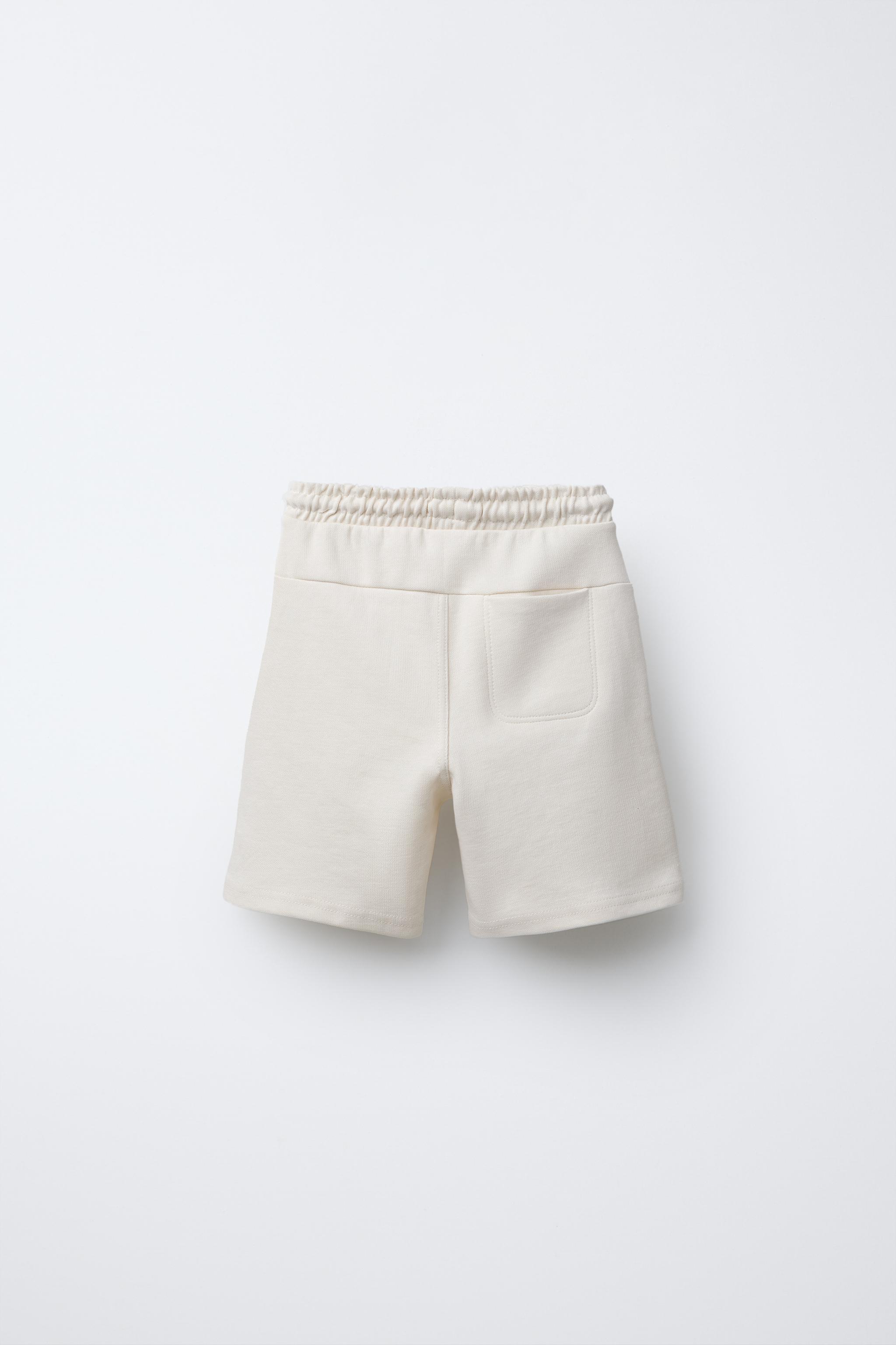 COMFORT STRAIGHT PLUSH SHORTS
