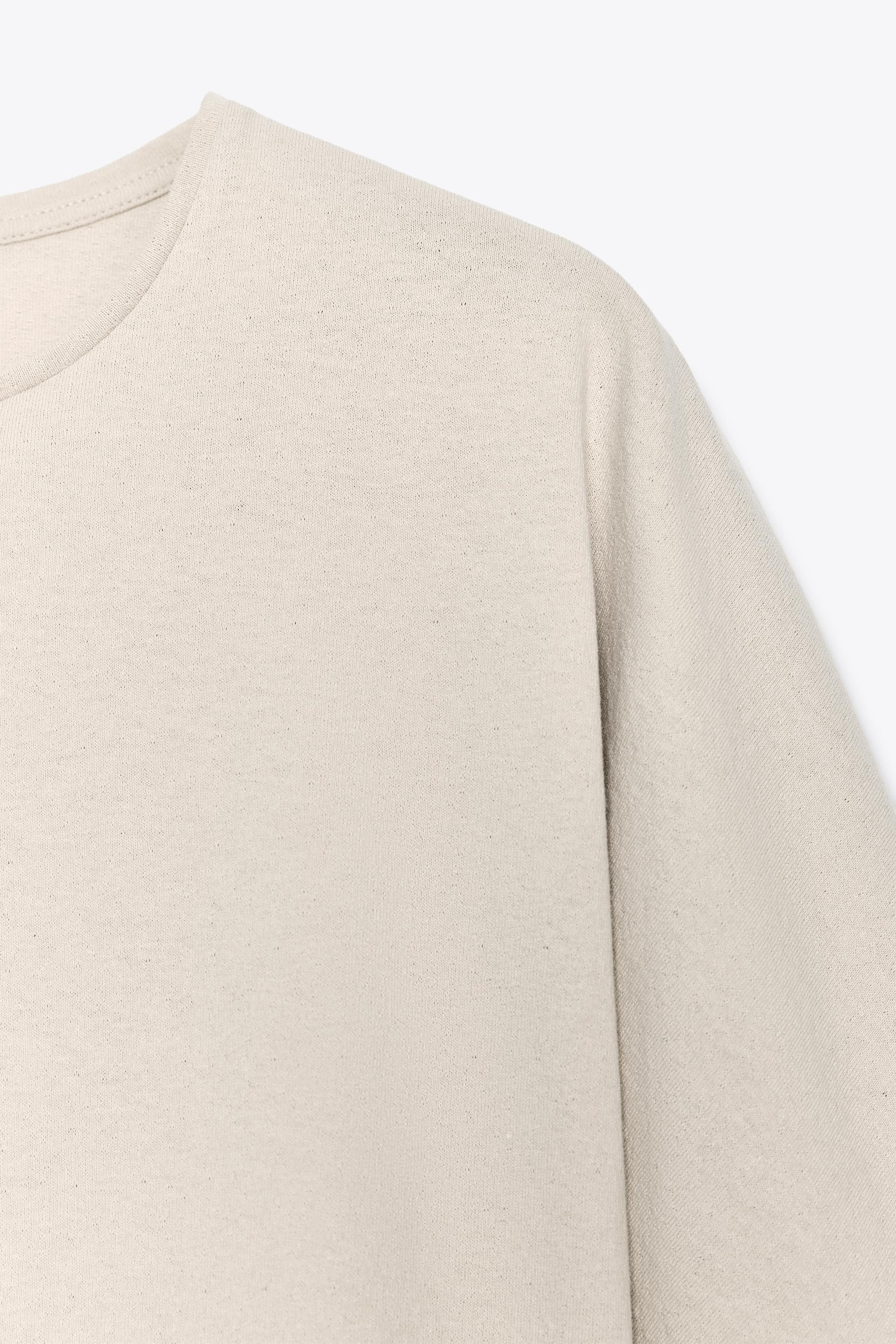 OVERSIZED TEXTURED T-SHIRT