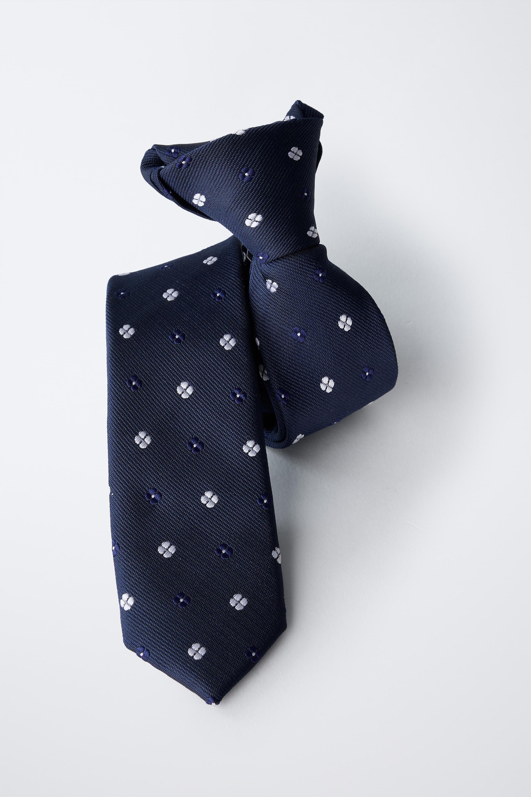 GEOMETRIC PRINT TIE