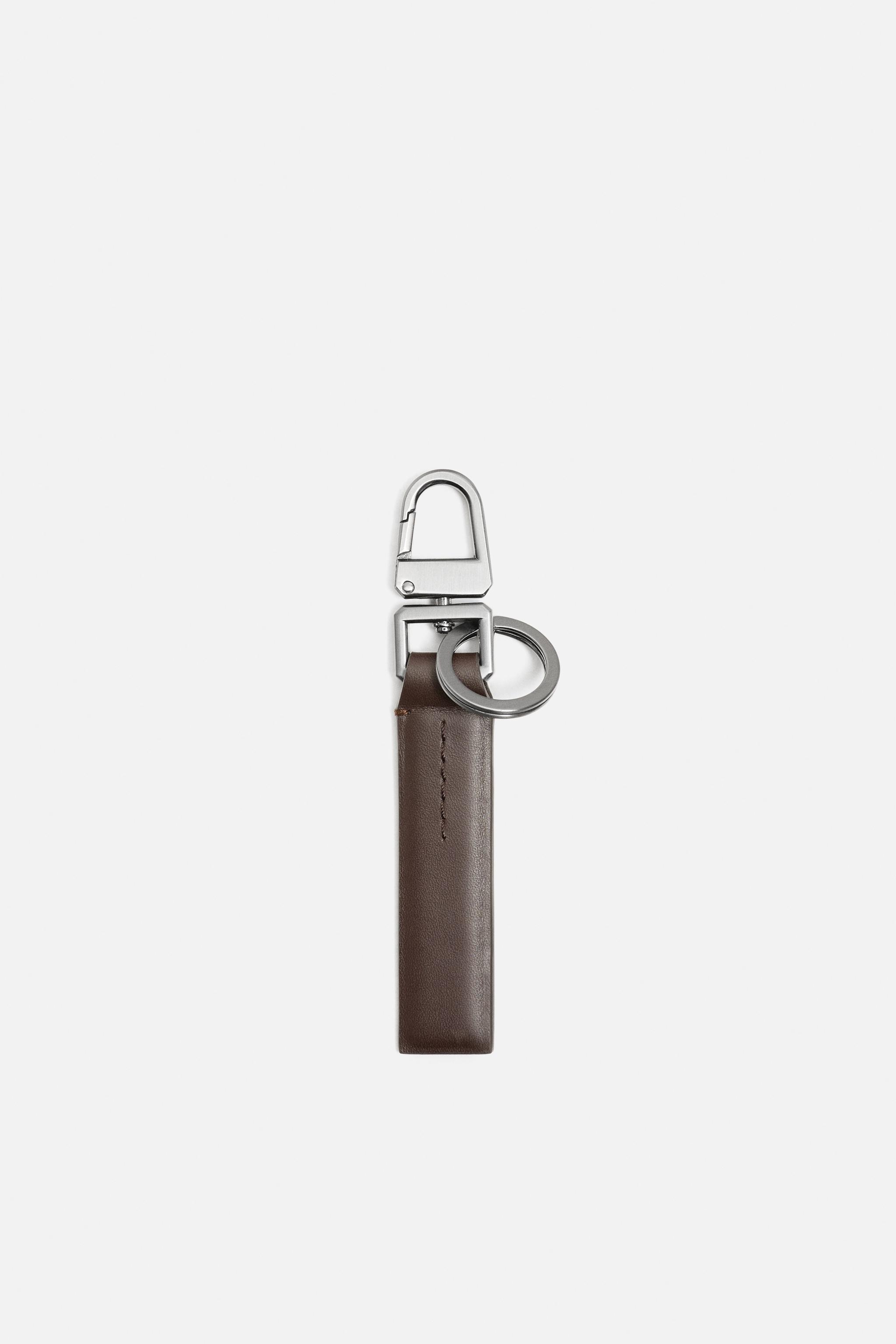 LEATHER KEYCHAIN