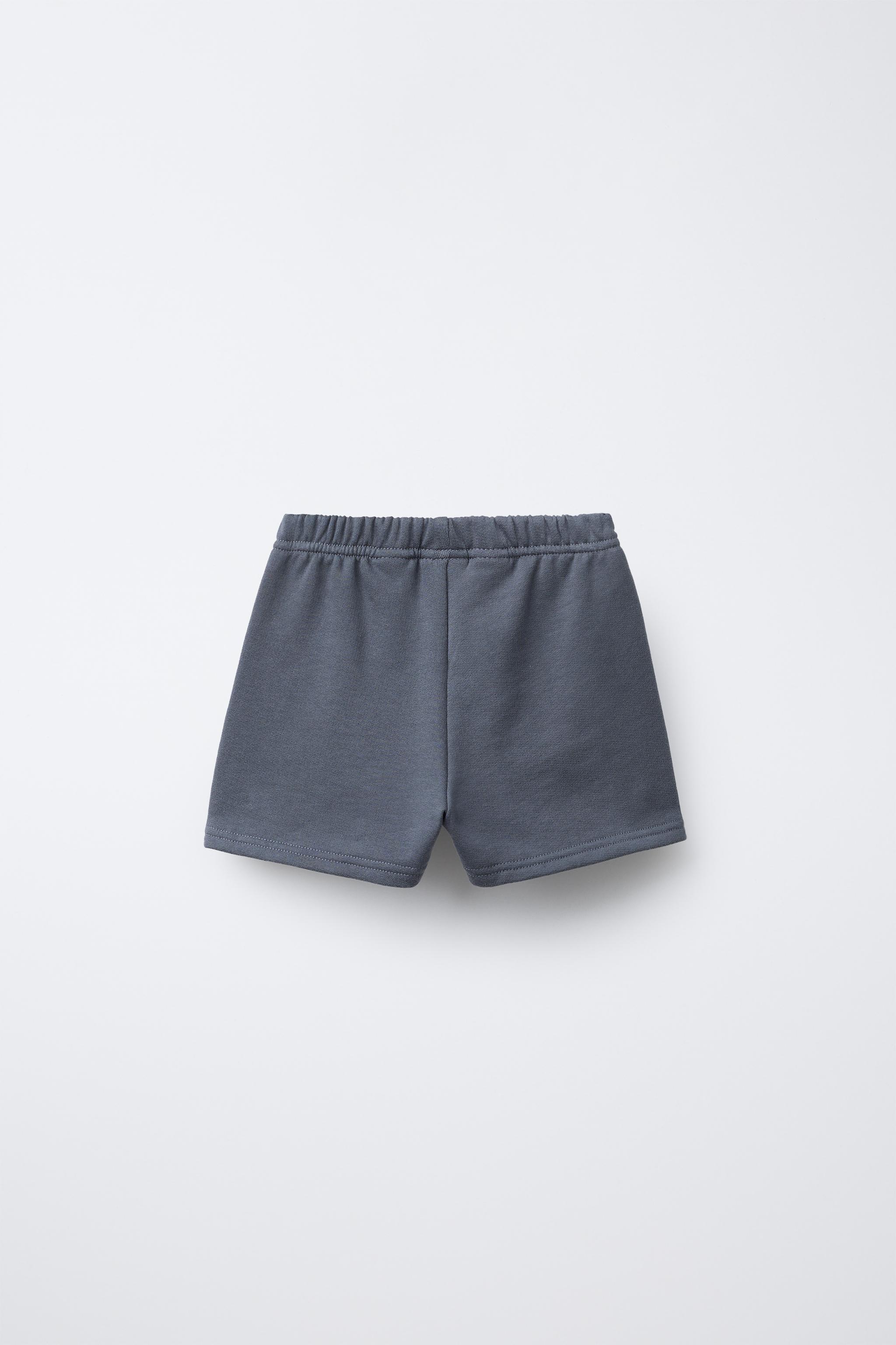 THE AVENGERS © MARVEL T-SHIRT AND BERMUDA JOGGING SET