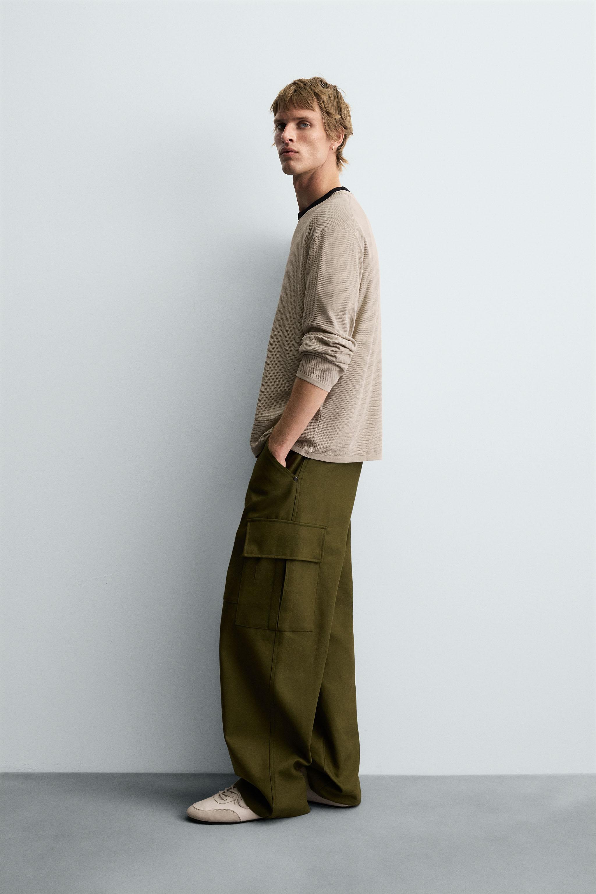 WASHED TEXTURED SWEATER