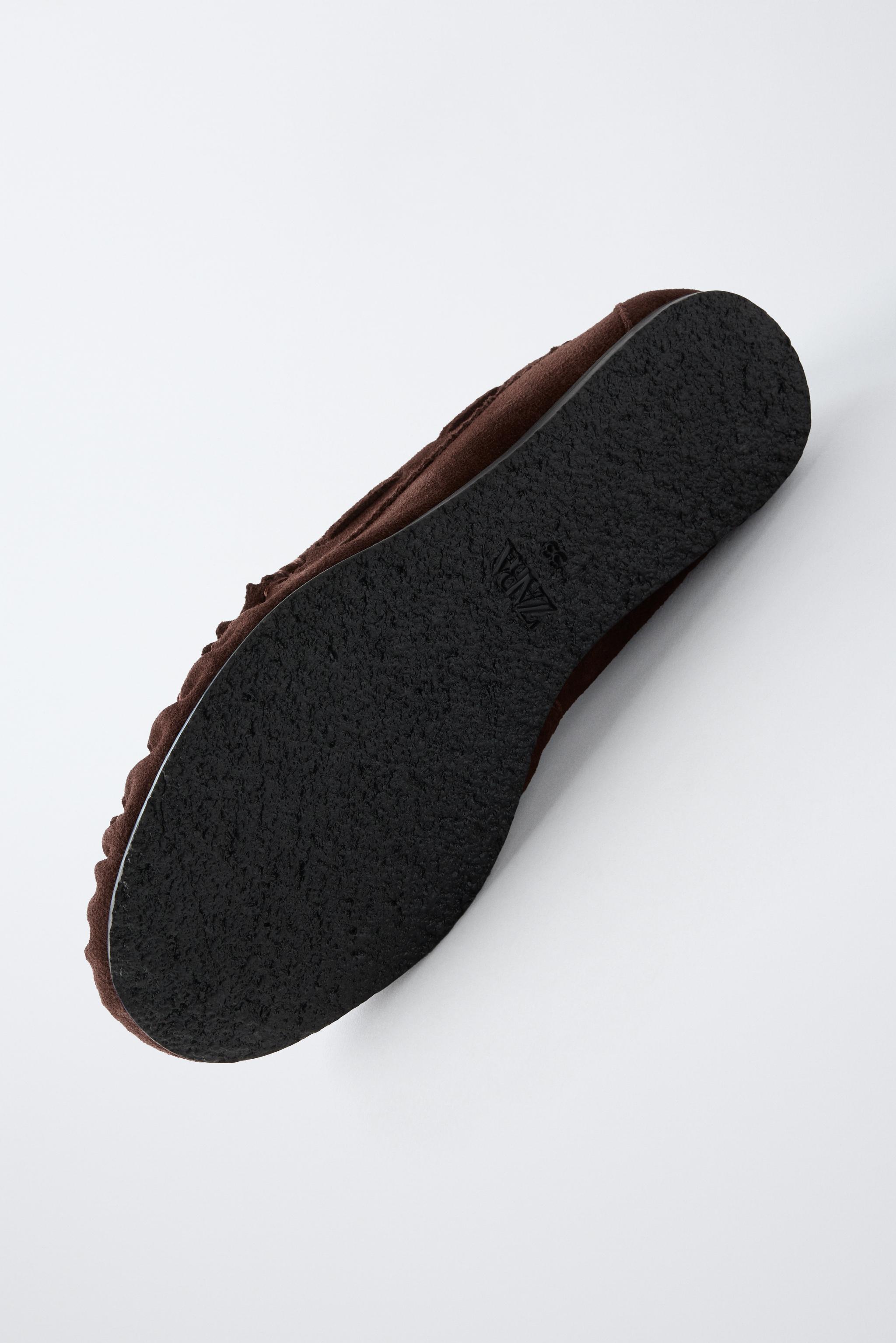 LEATHER TASSEL LOAFERS