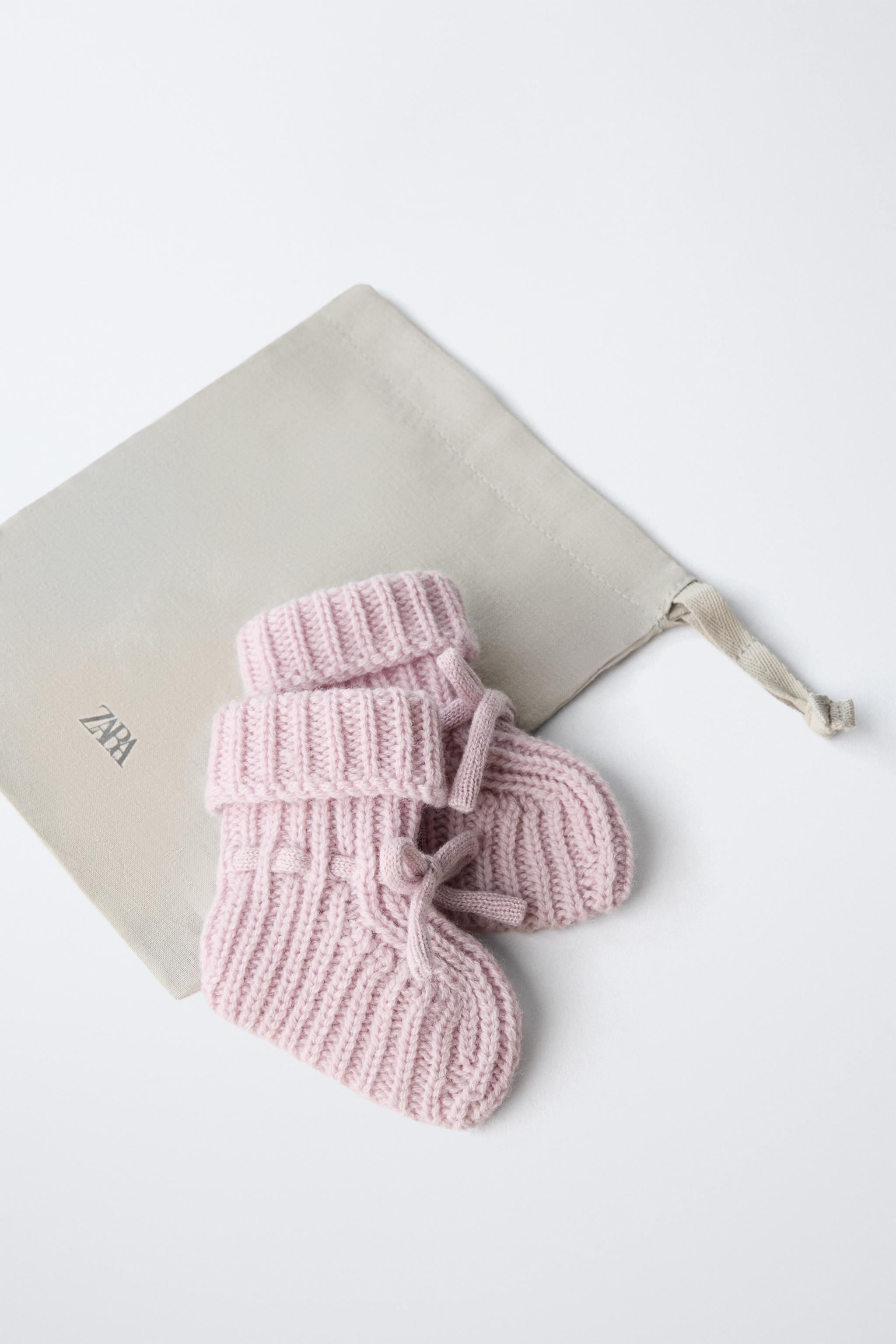 CASHMERE BOOTIES