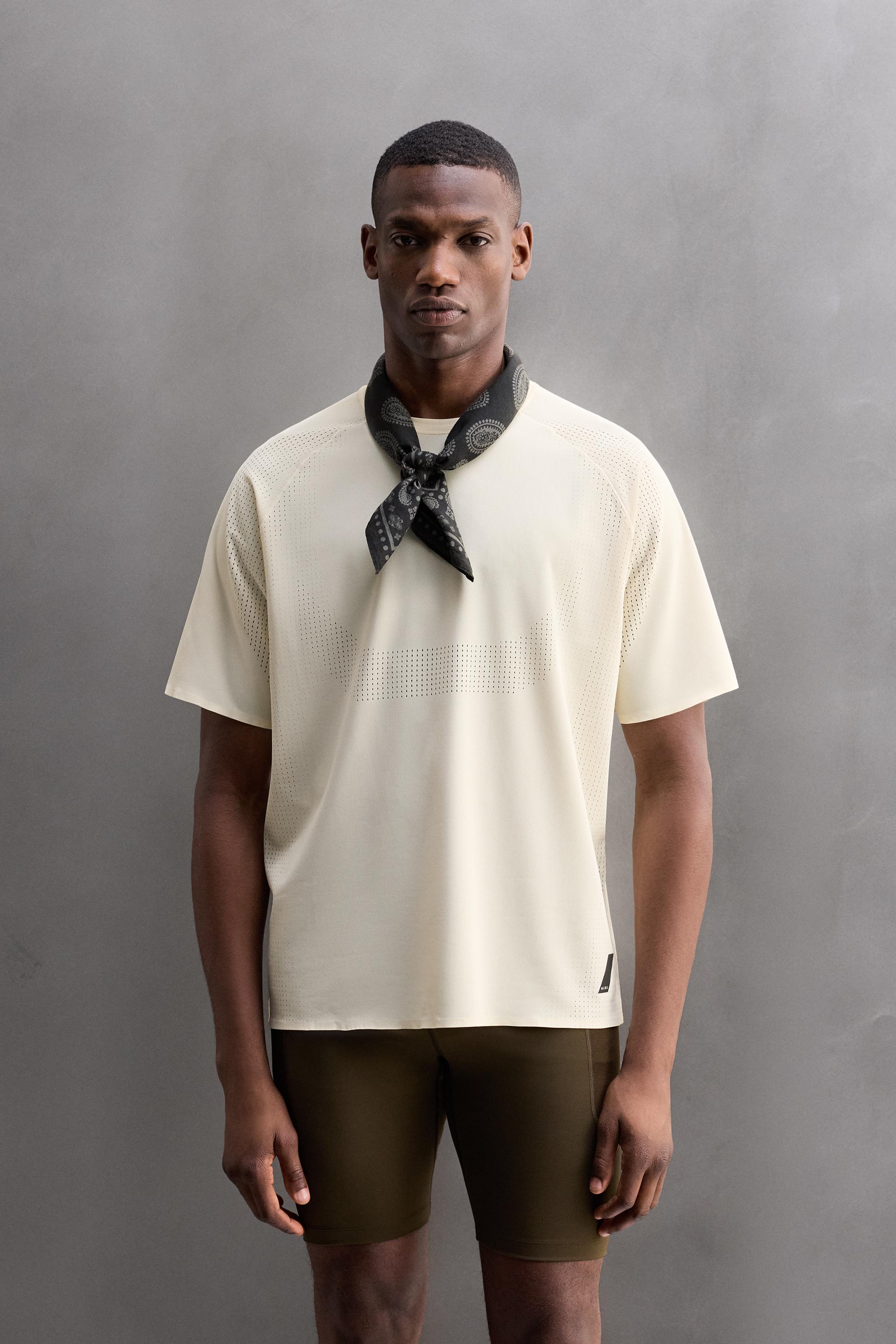 OPEN KNIT STRUCTURE T-SHIRT