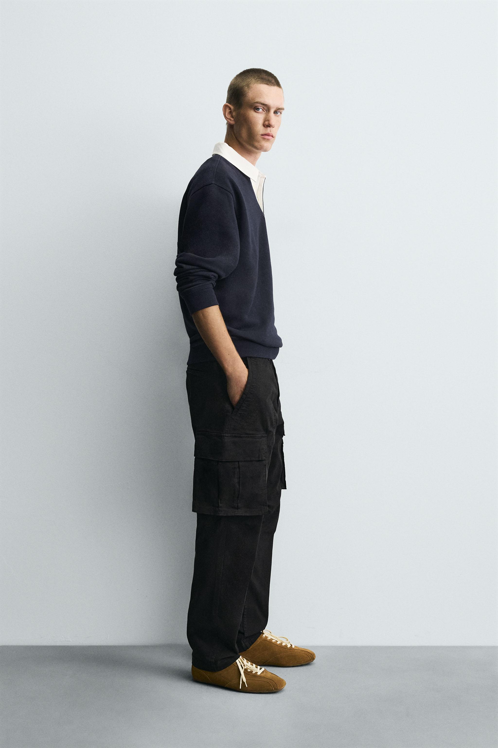RELAXED FIT CARGO PANTS