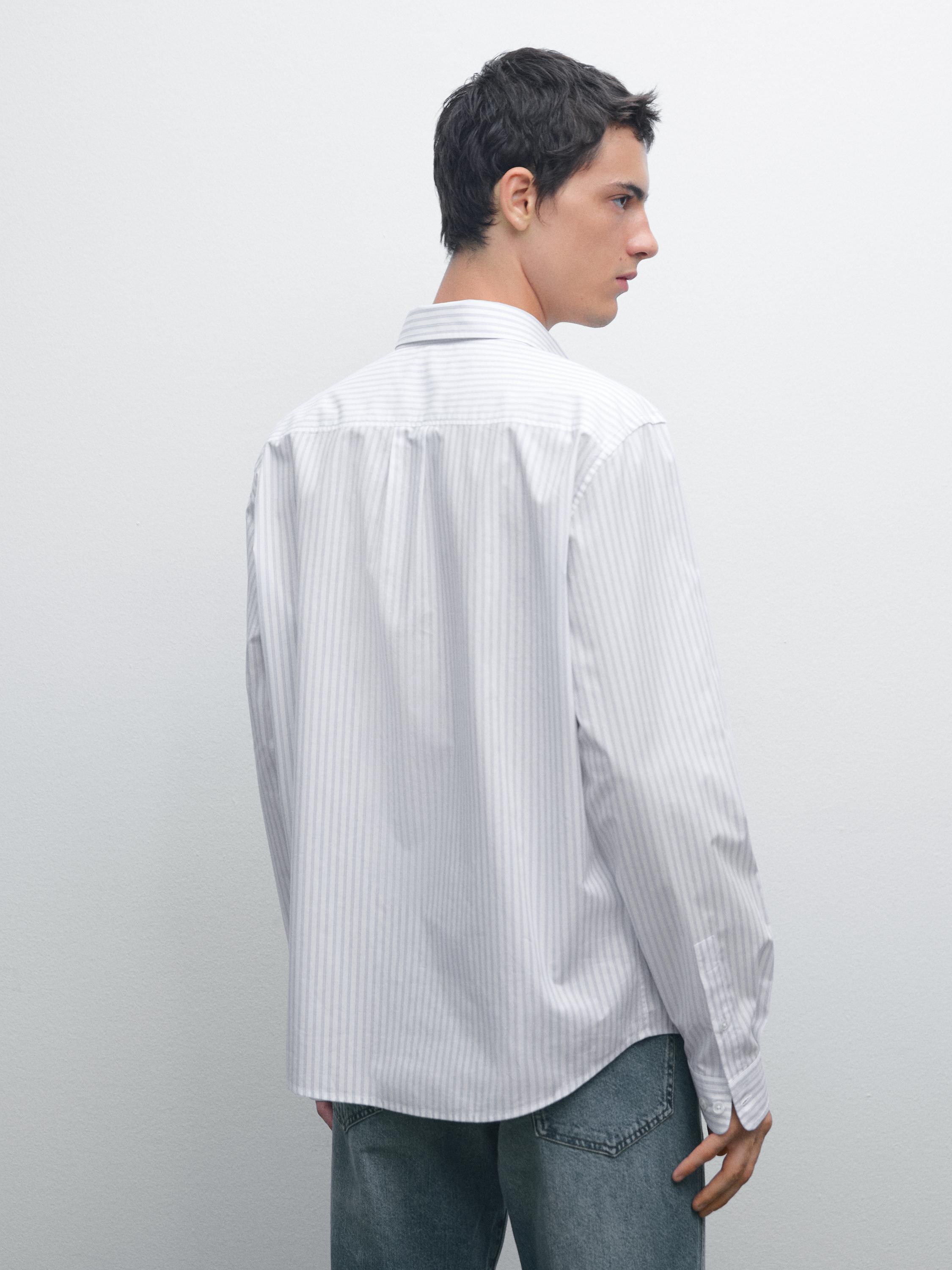 Regular fit striped shirt