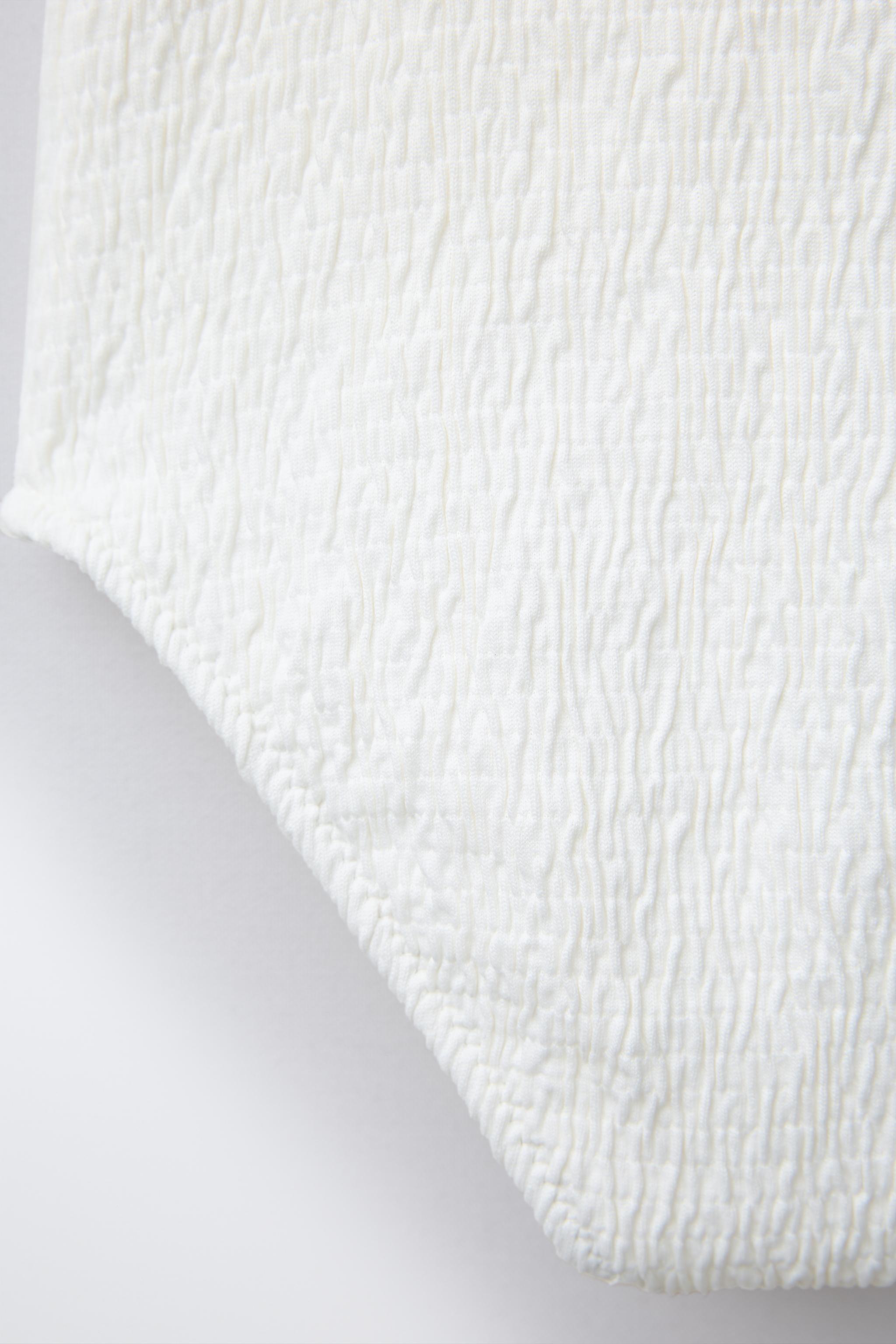 2-6 YEARS/ EMBROIDERED TEXTURED SWIMSUIT