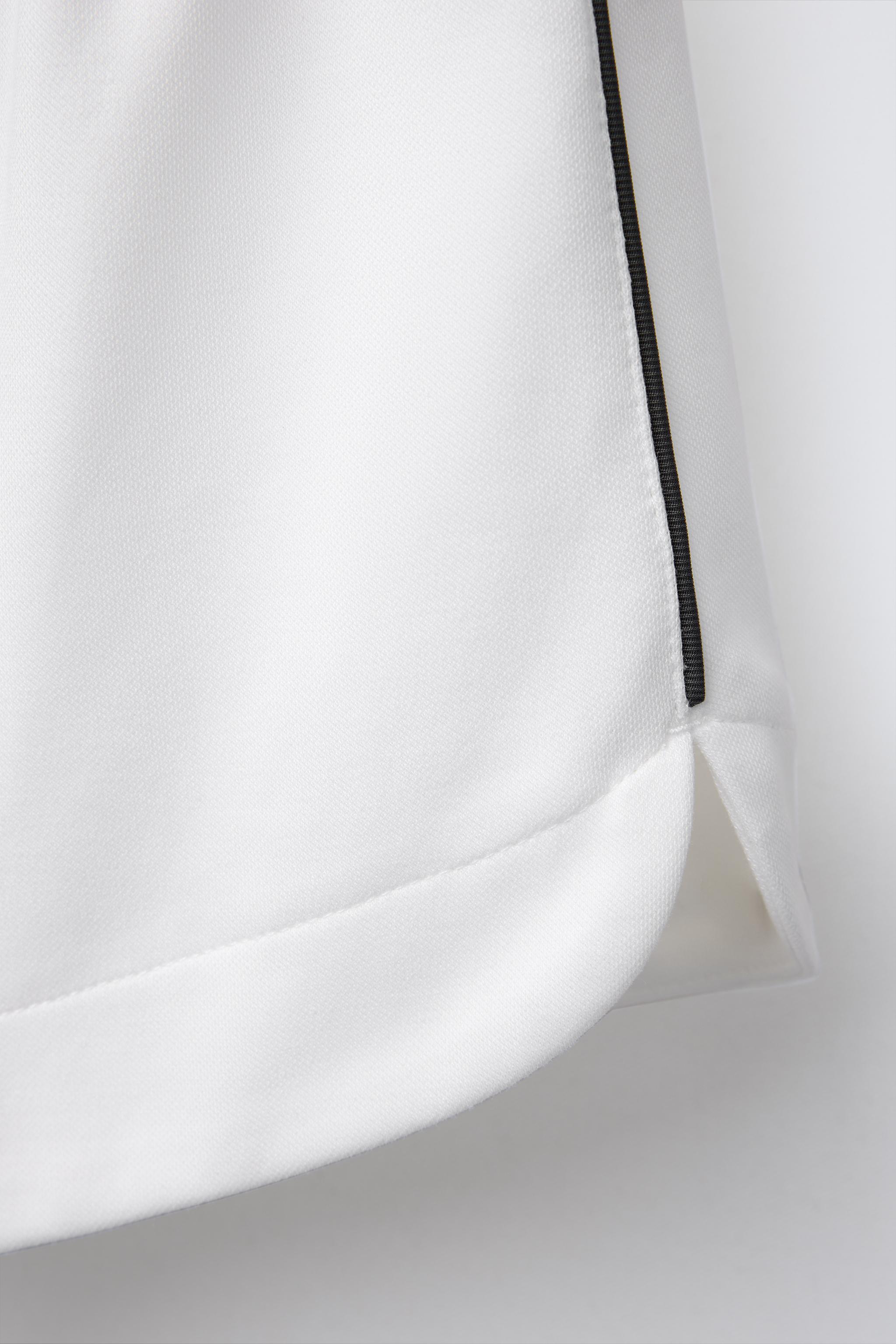 PIPING DETAIL SHORTS