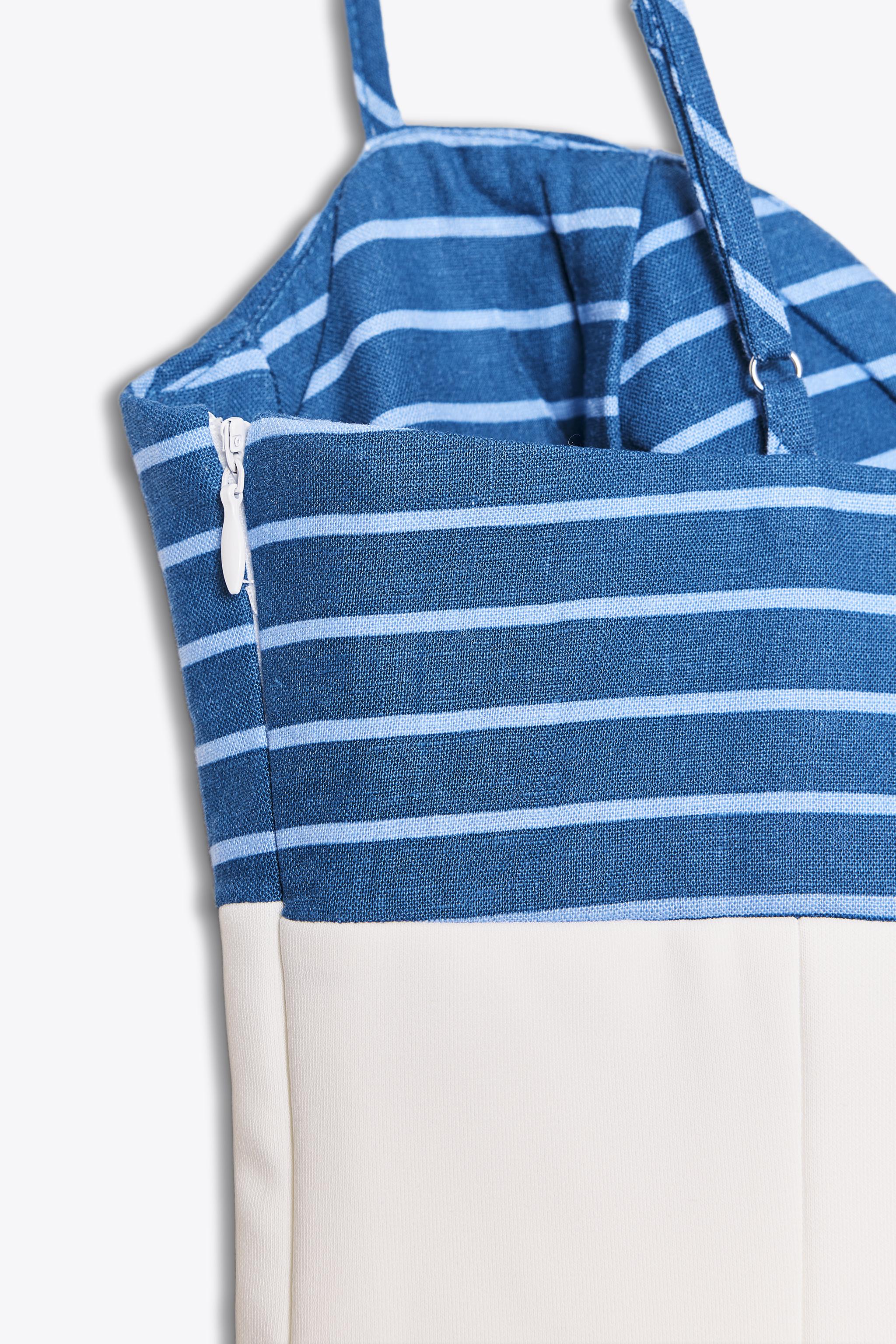 STRETCHY HANDKERCHIEF PRINT TOP