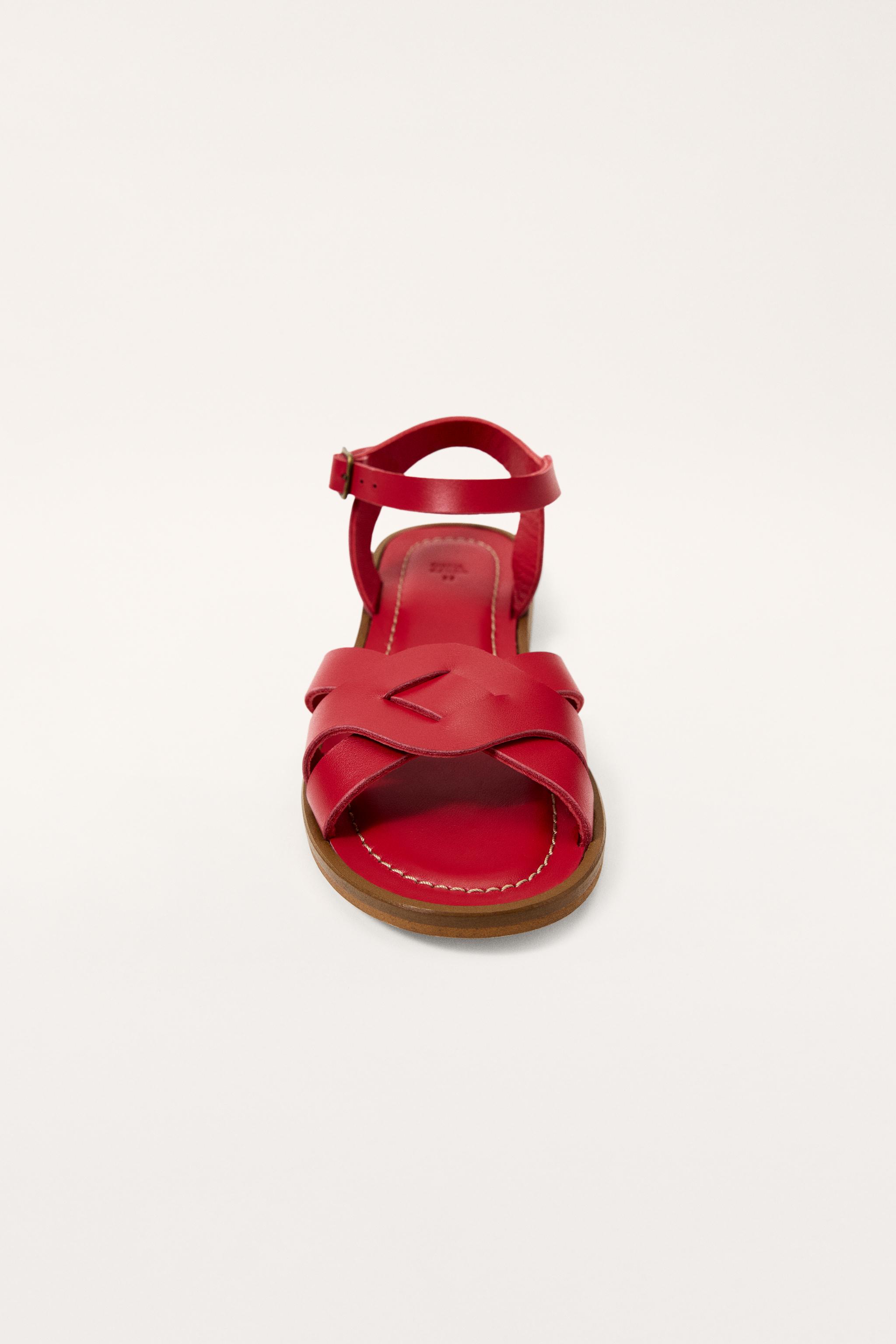 LIMITED EDITION LEATHER SANDALS