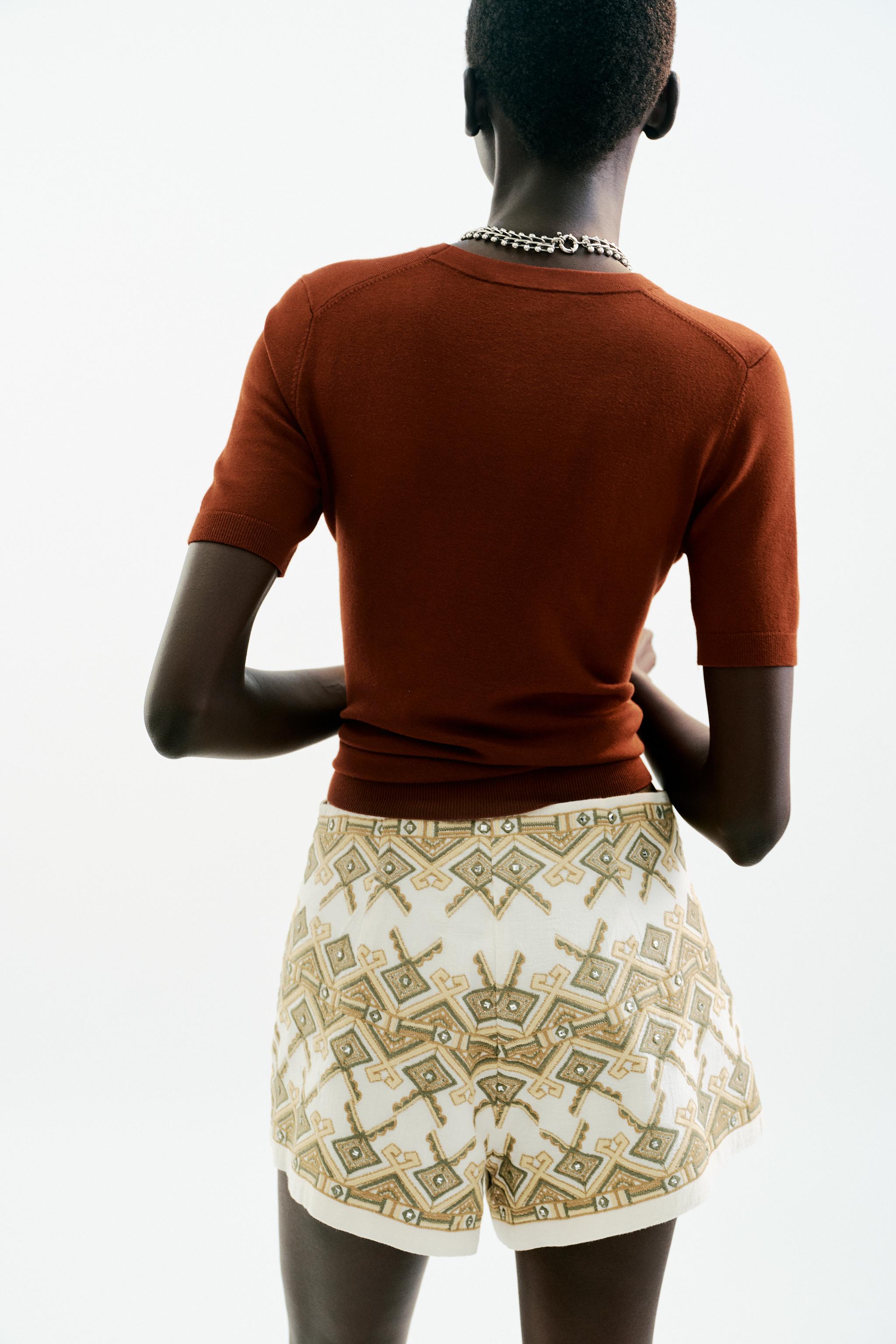 EMBROIDERED MIRROR SHORTS