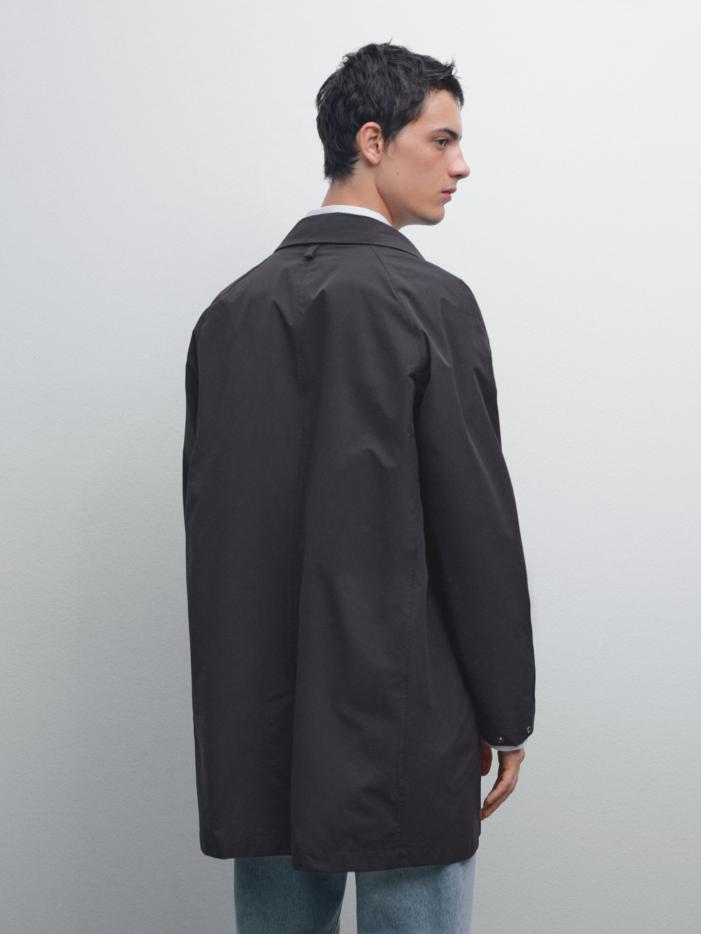Packable water-repellent trench coat