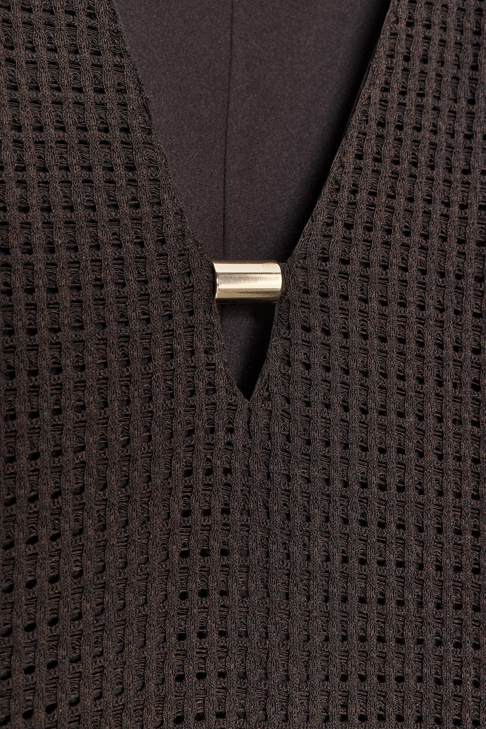 MIDI CROCHET DRESS WITH HARDWARE