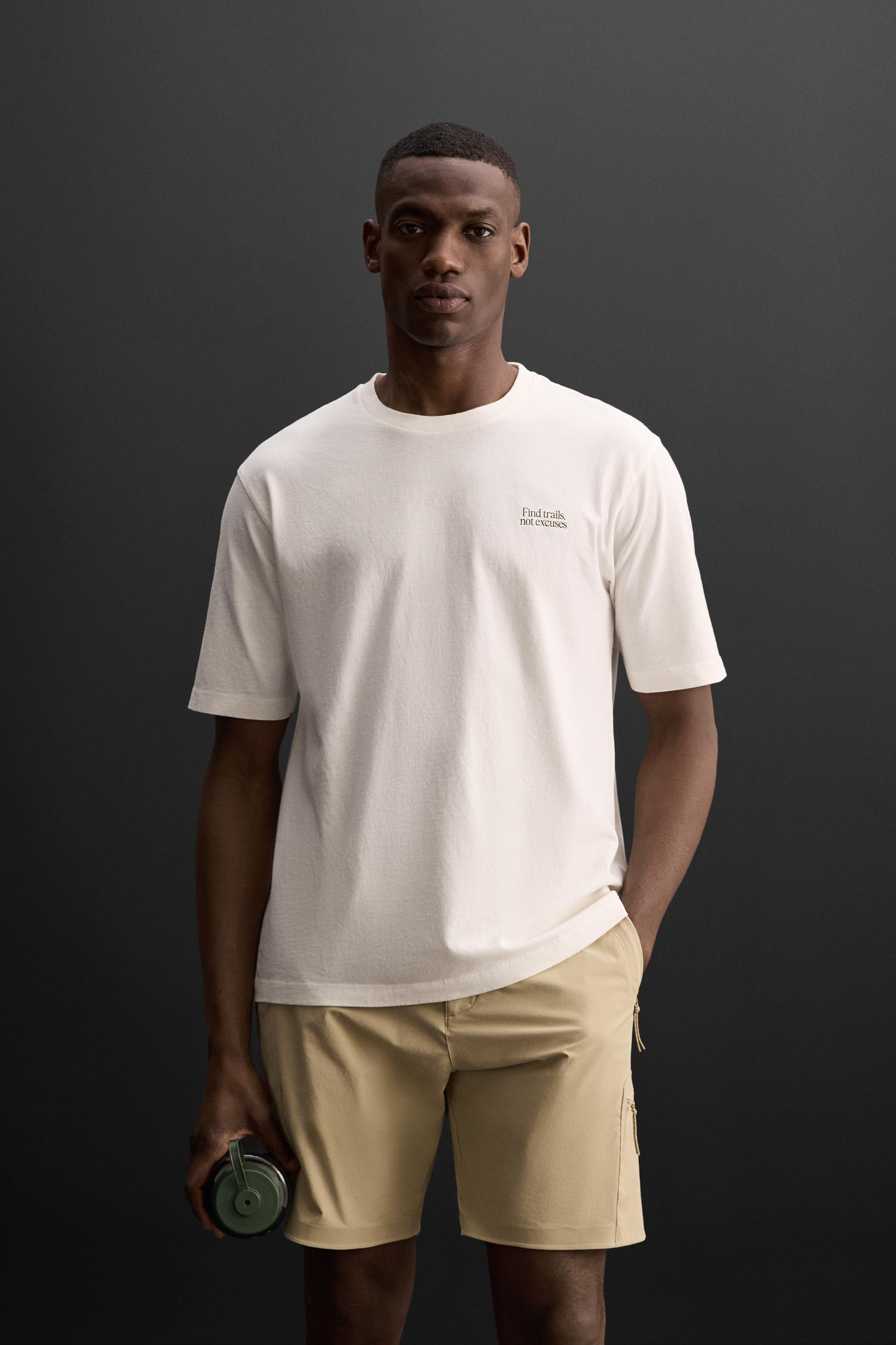 GRAPHIC PRINT T-SHIRT