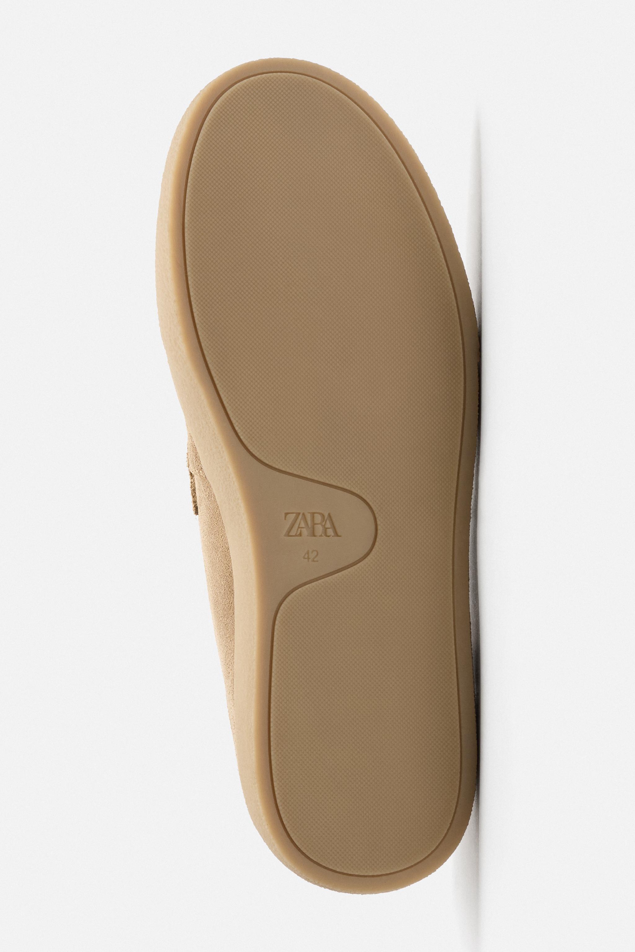 CASUAL LEATHER LOAFERS