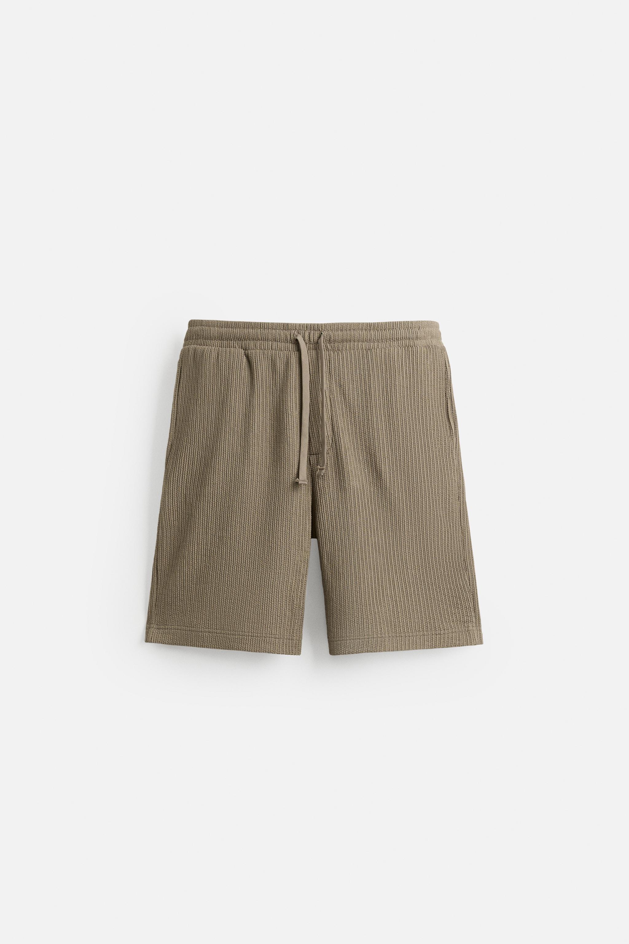 IRREGULAR TEXTURED SHORTS