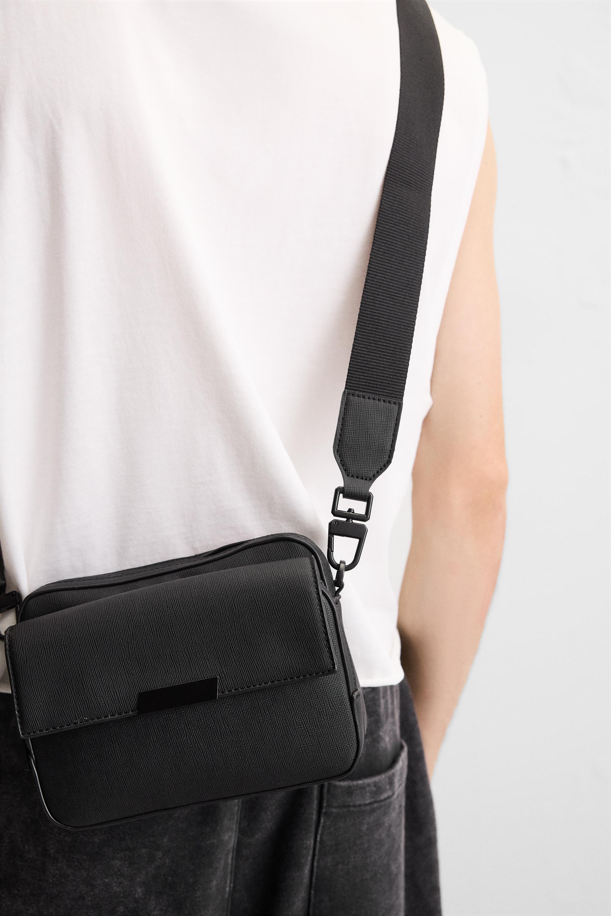 TEXTURED CROSSBODY BAG