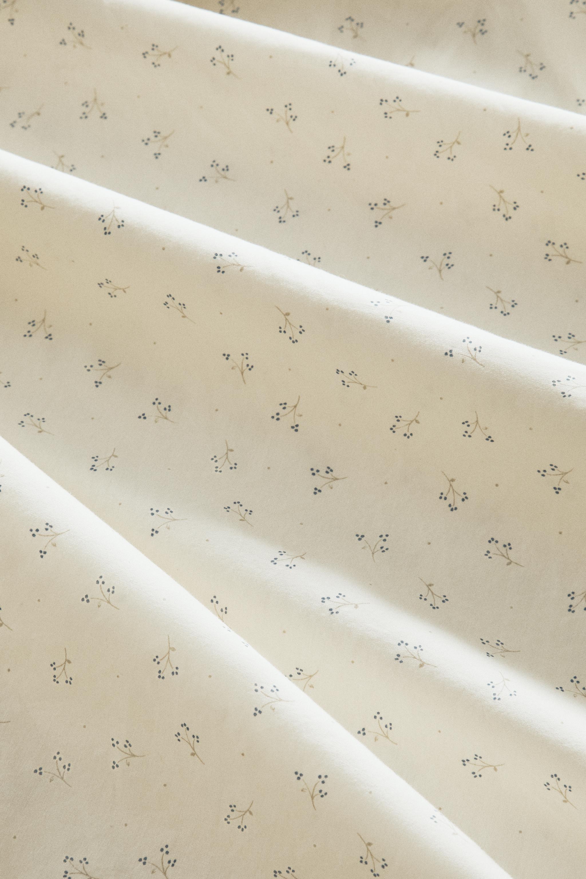 CHILDREN'S COTTON DUVET COVER WITH MINI FLOWER DESIGN