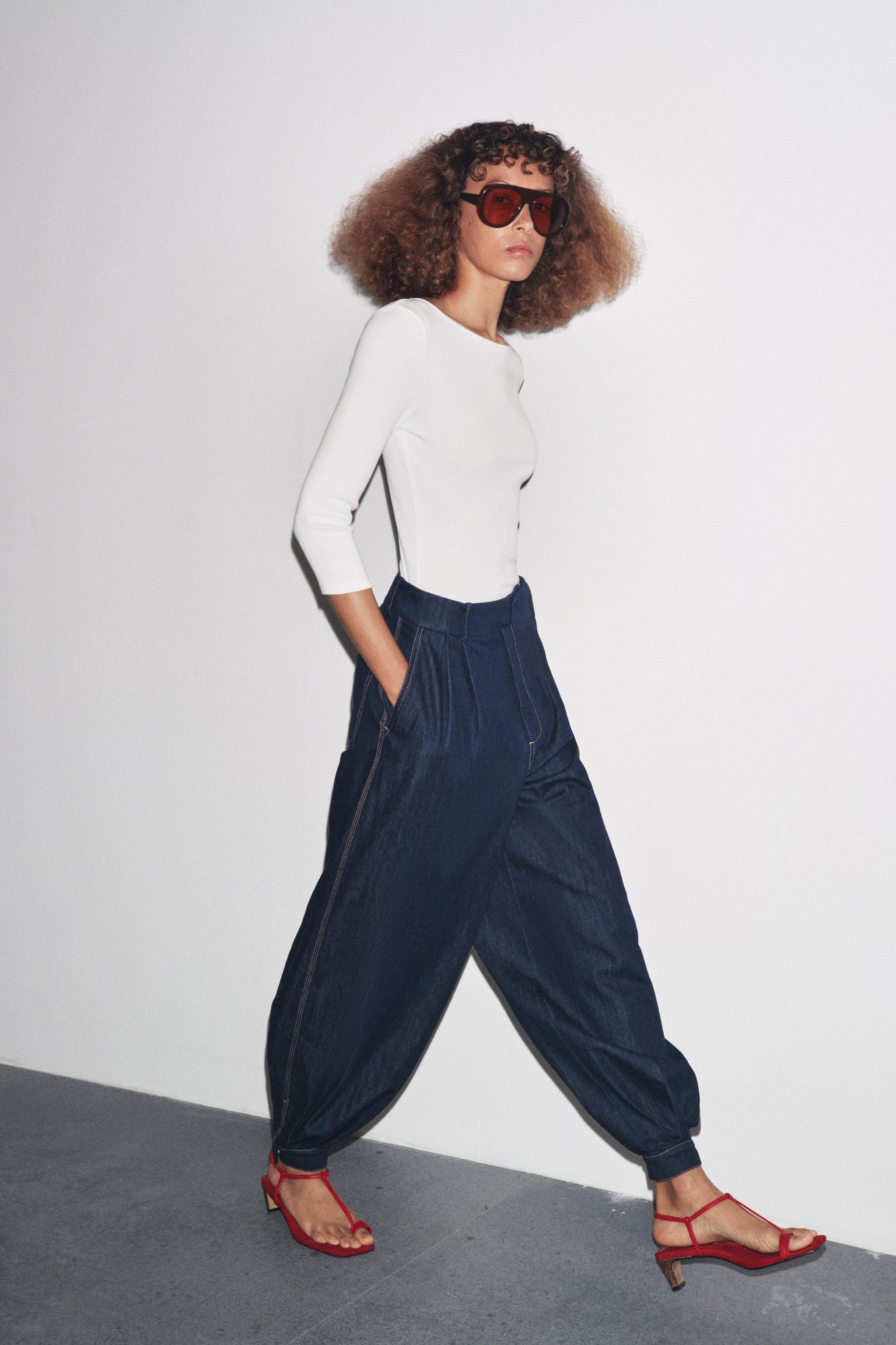 COTTON BOAT NECK T-SHIRT