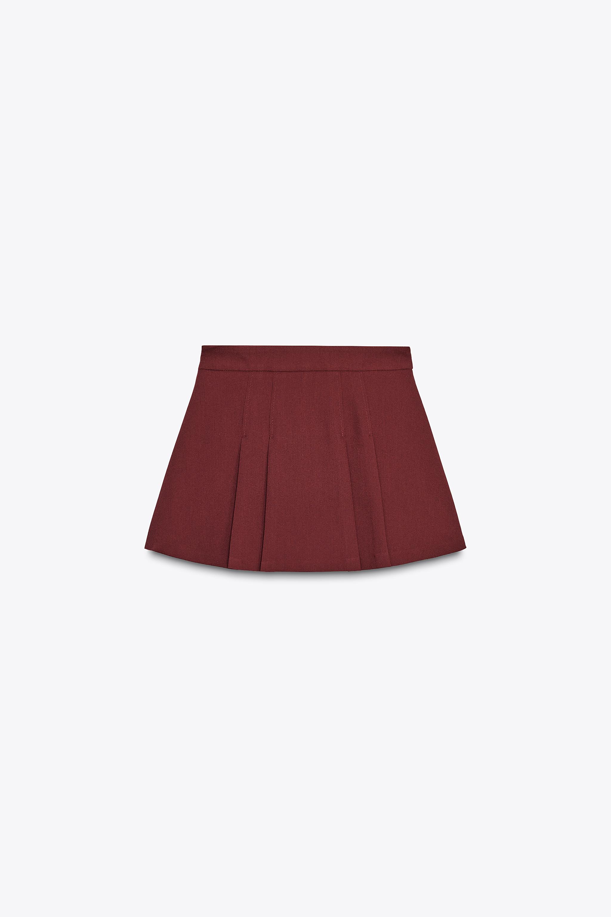 PLEATED SPLIT SKIRT