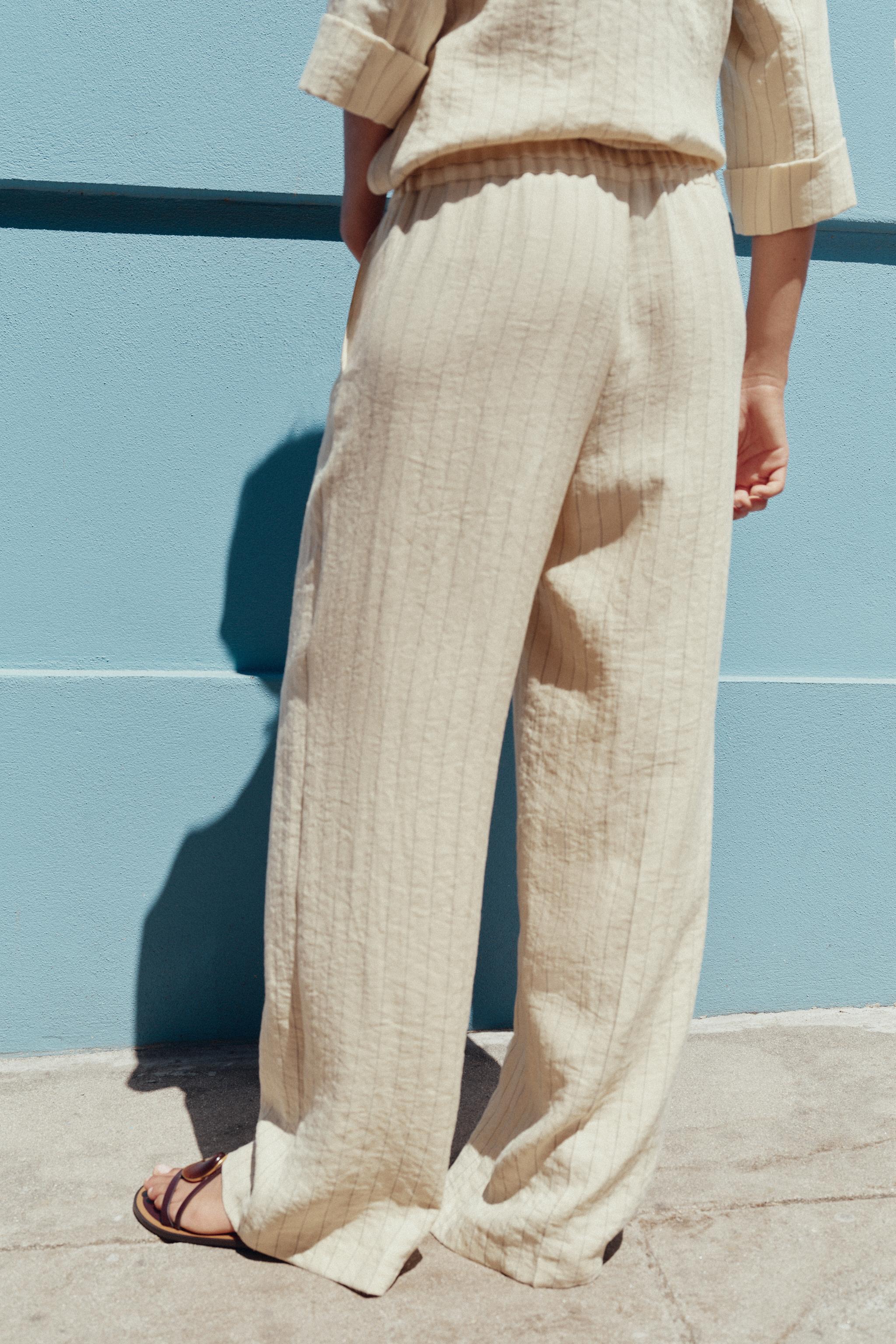 STRIPED STRAIGHT LEG PANTS