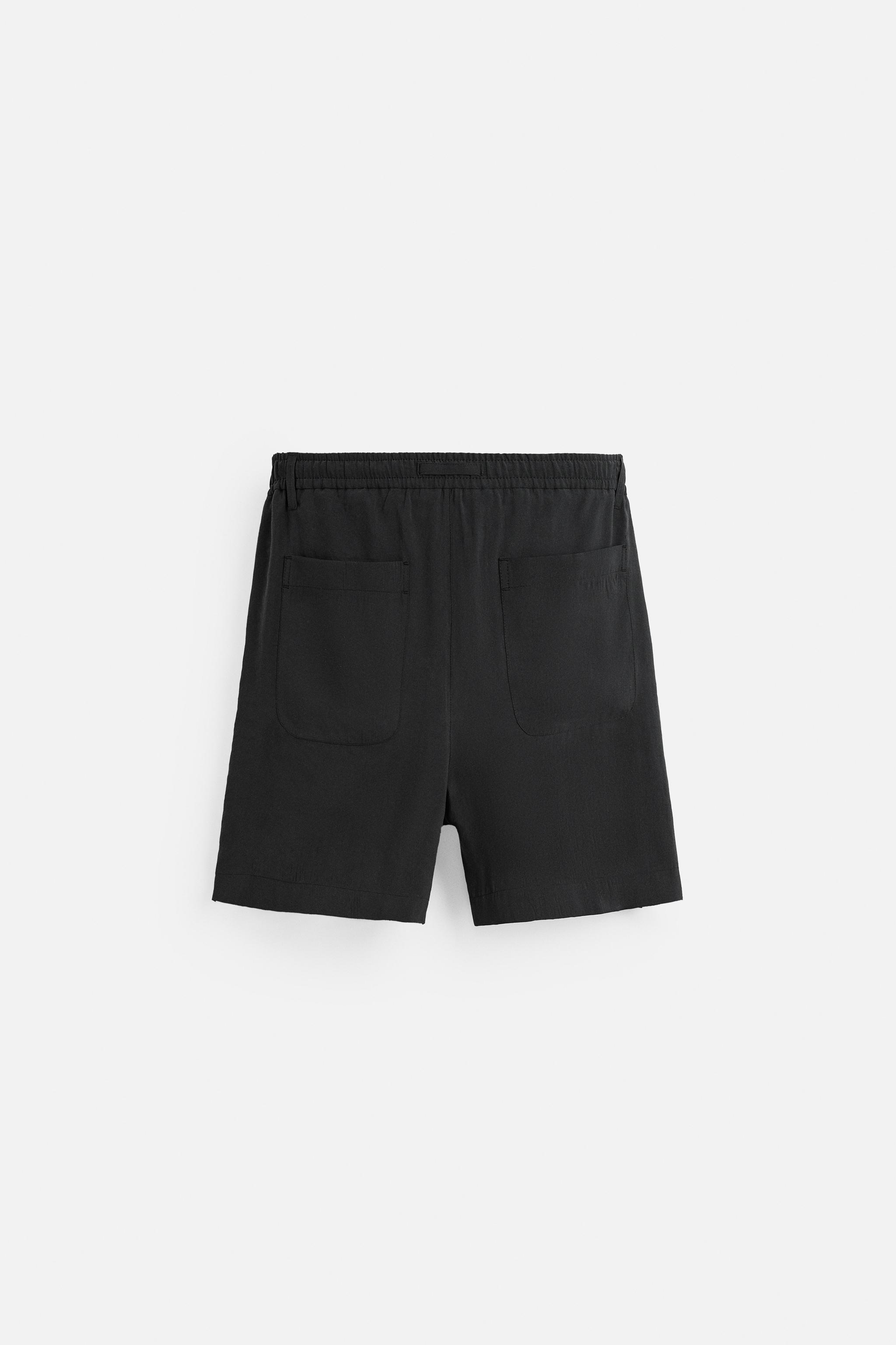 SHORT REGULAR FIT SHORTS