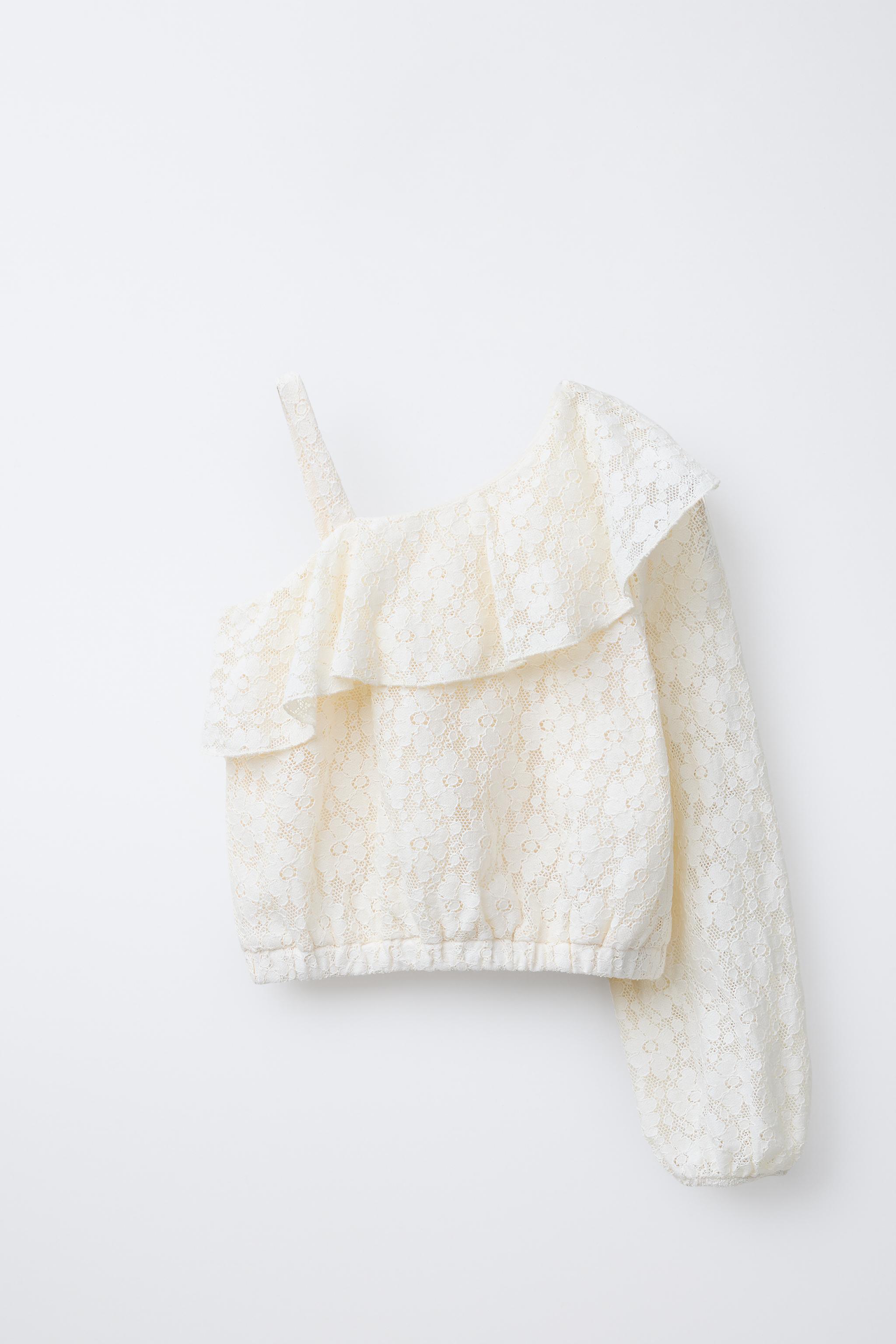 ASYMMETRIC RUFFLED LACE TOP