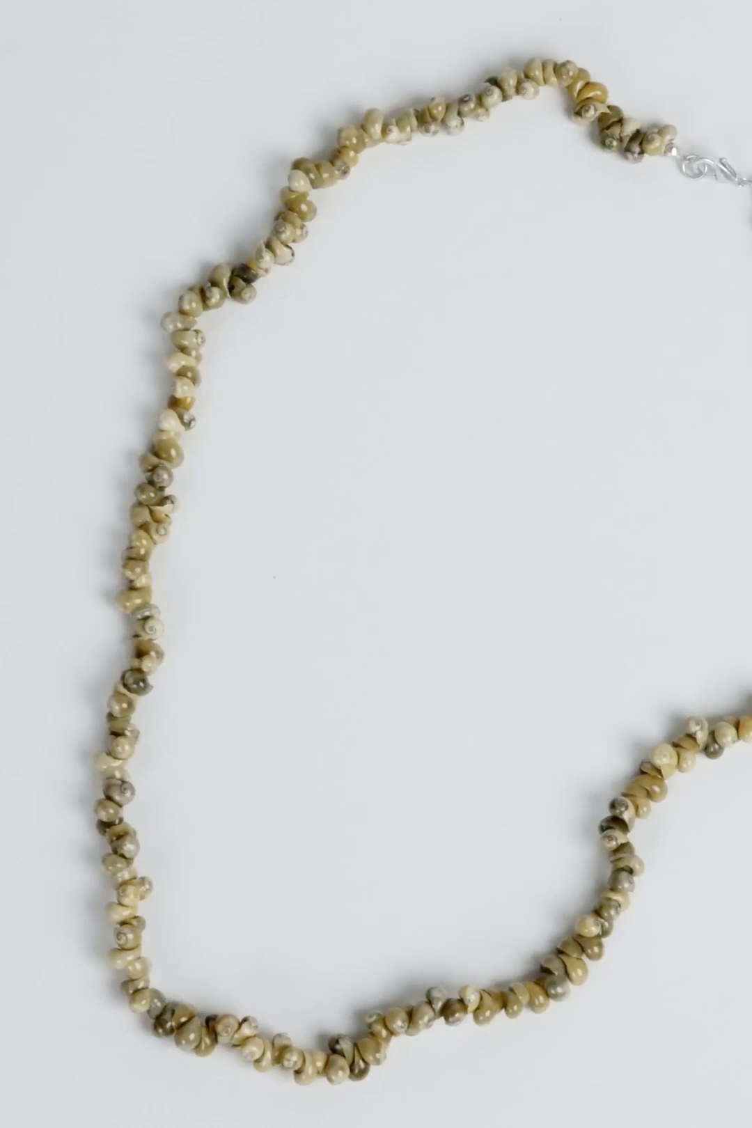 BEADED SHELL NECKLACE