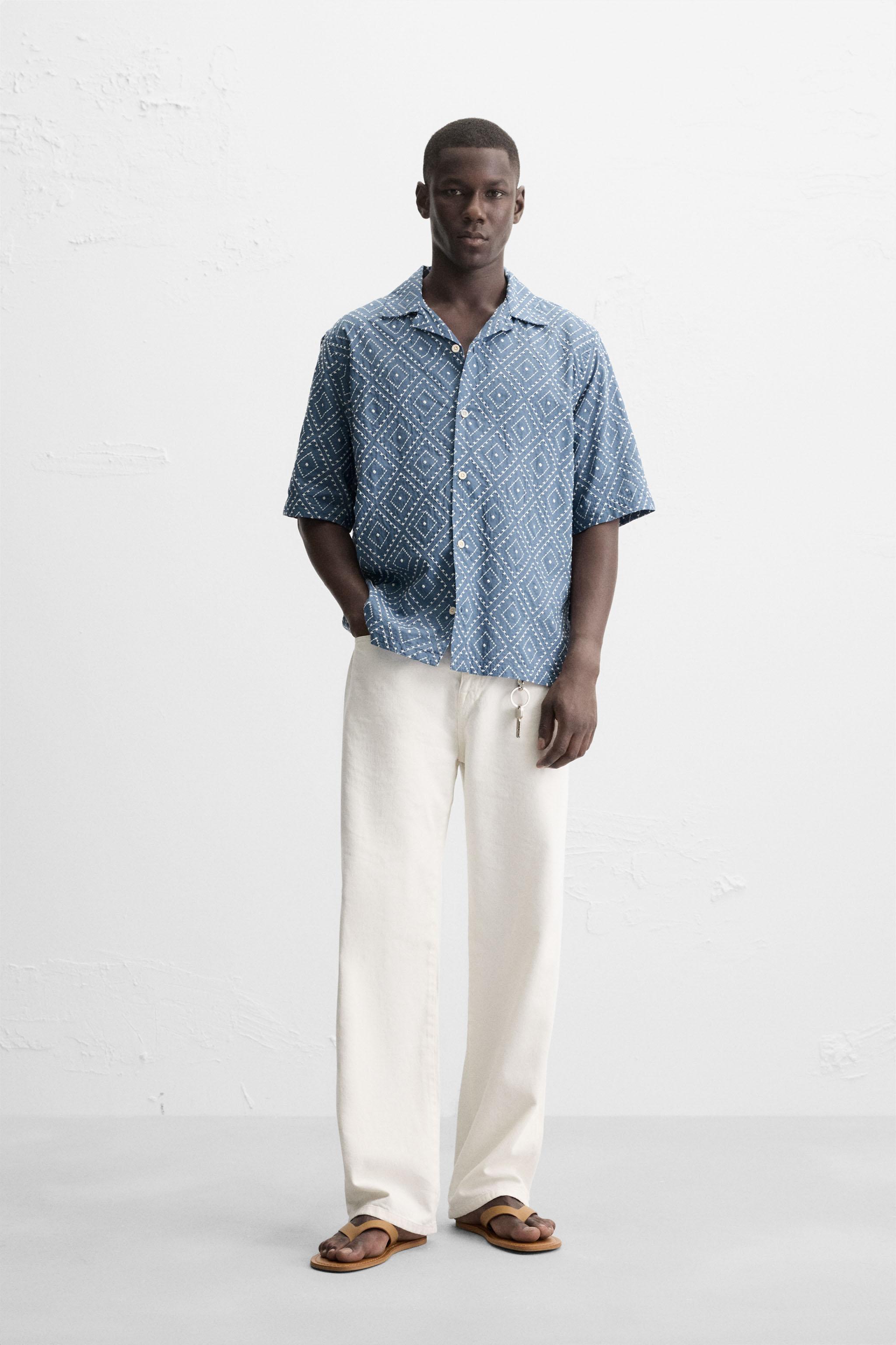 CONTRAST EMBROIDERY SHIRT