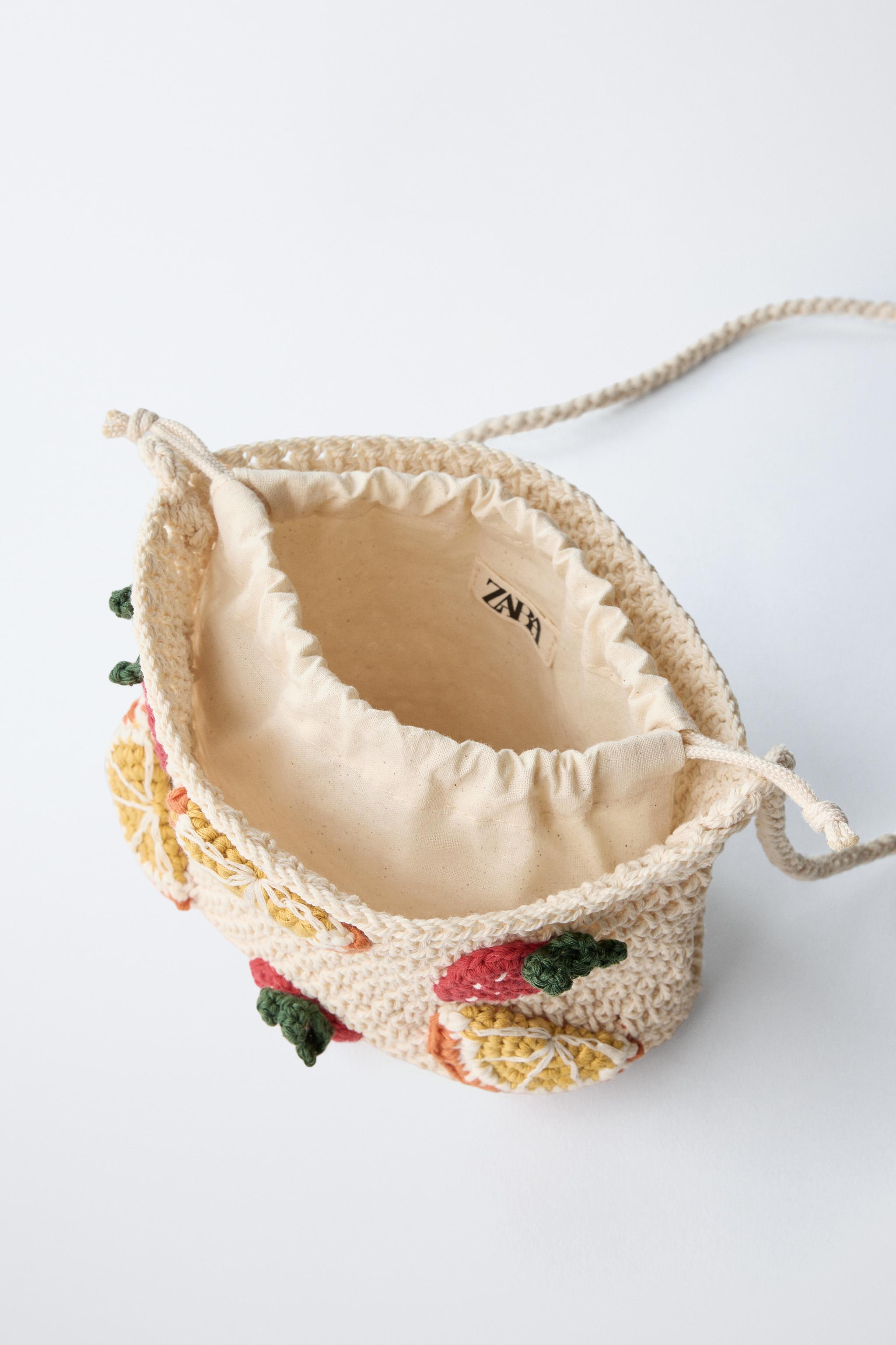 CROCHET FRUIT CROSSBODY BAG