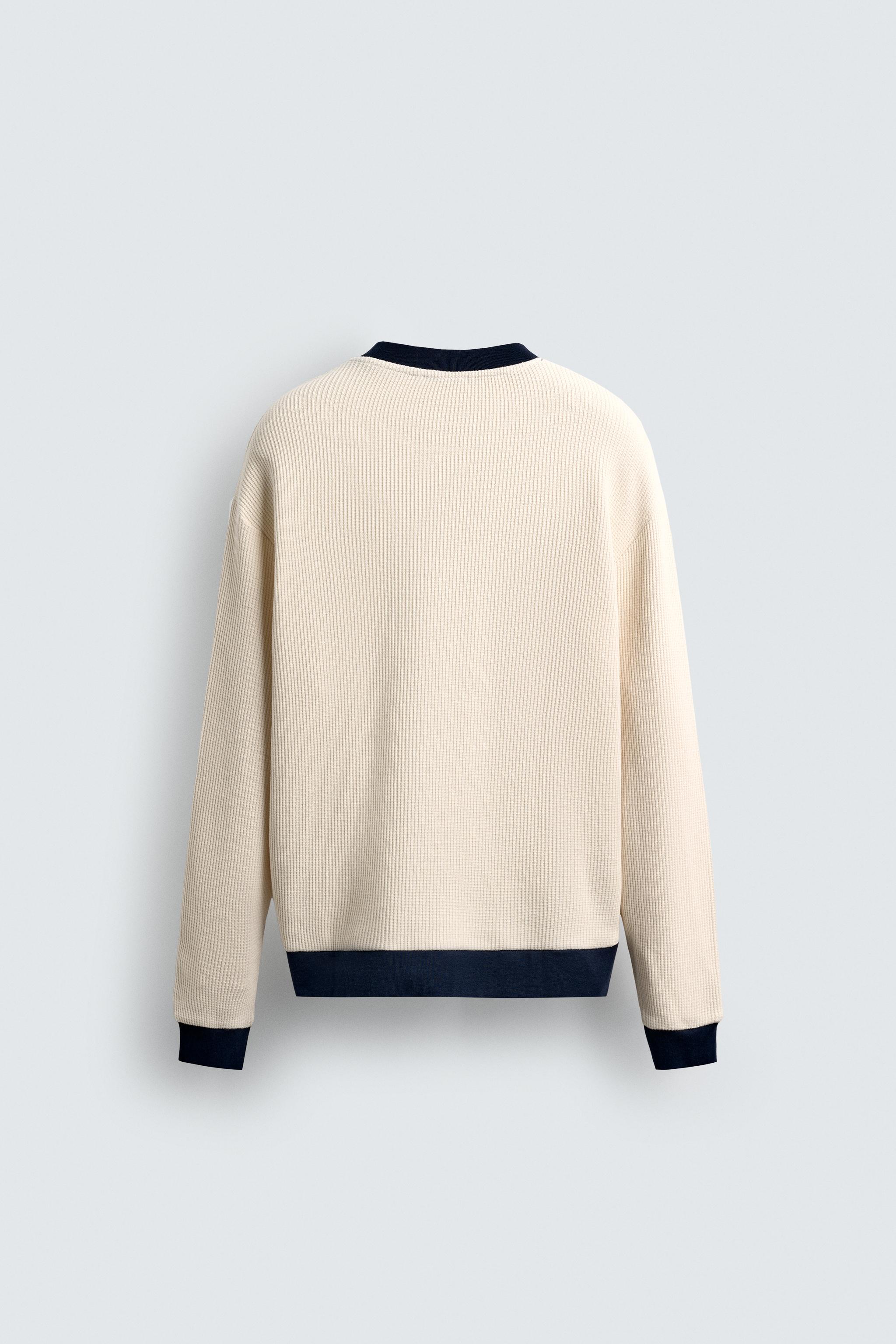 CONTRAST WAFFLE WEAVE SWEATSHIRT