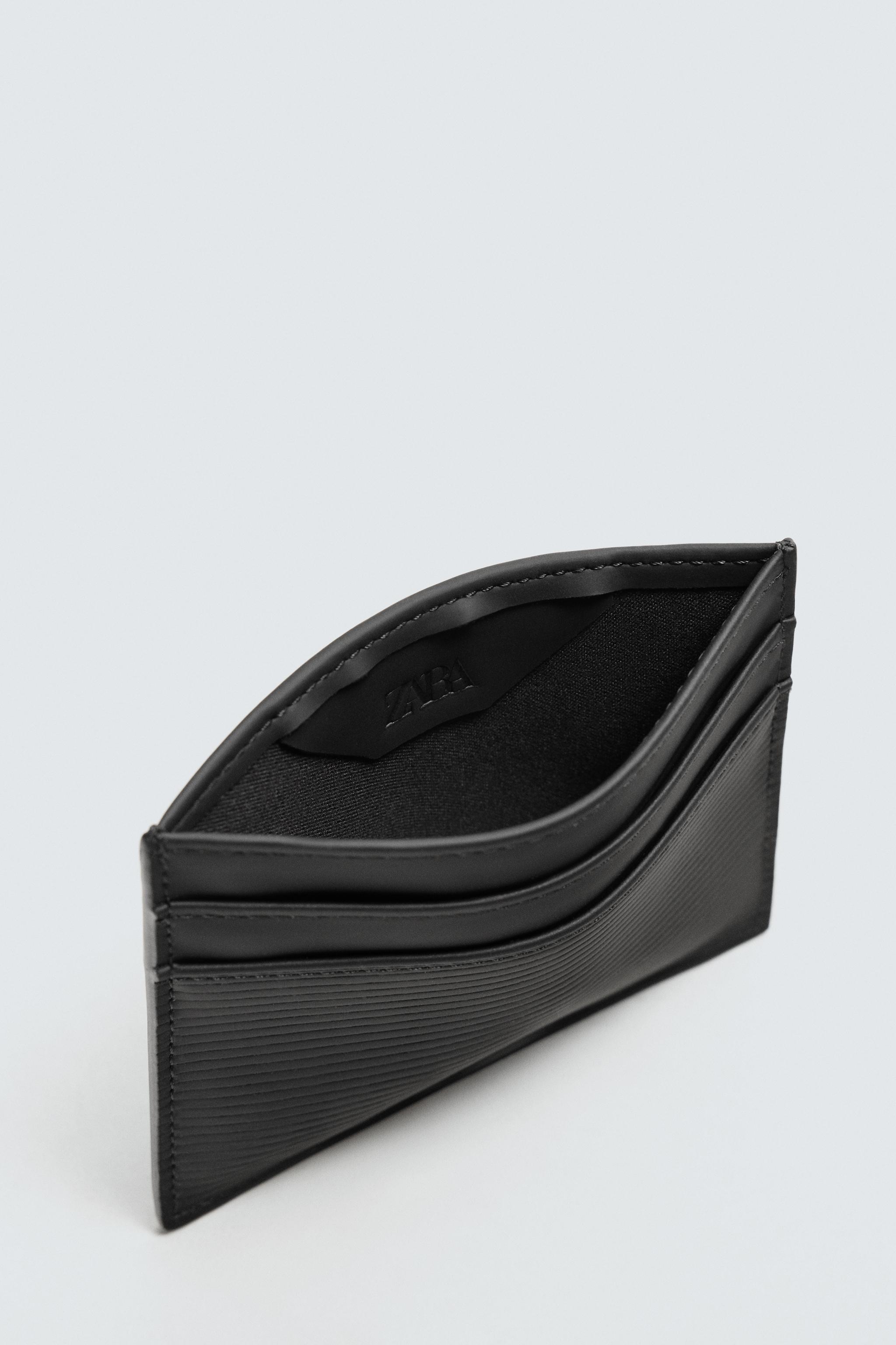 RUBBERIZED CARD HOLDER