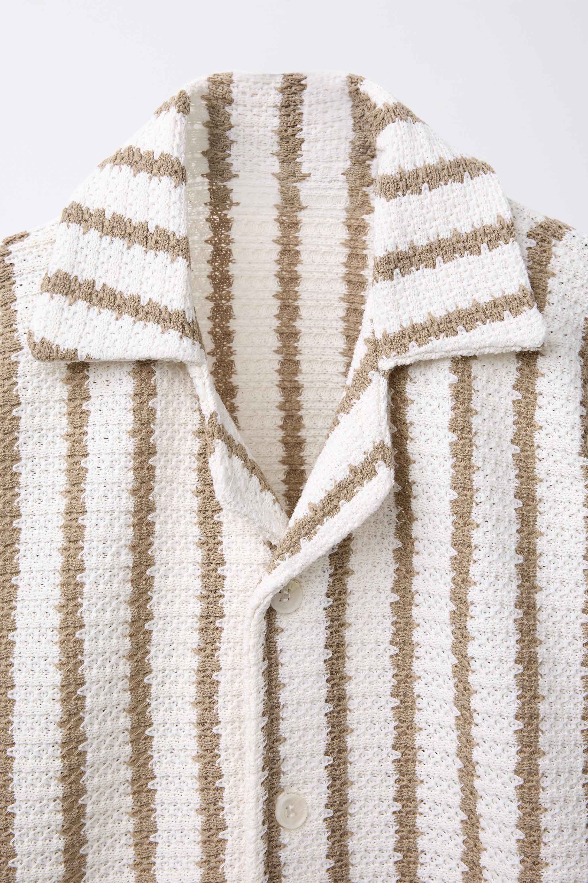 TEXTURED STRIPED SHIRT