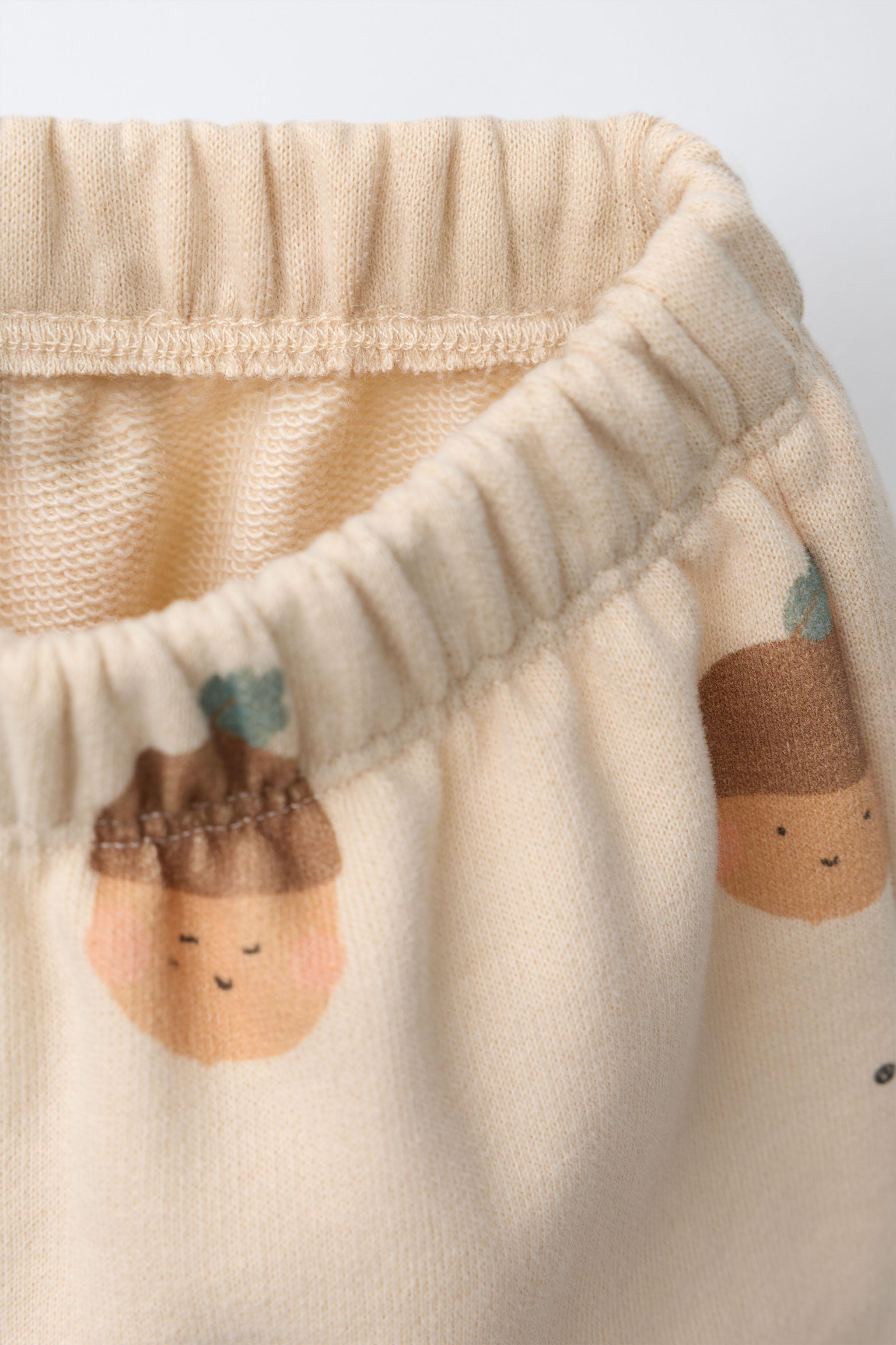 PRINTED JOGGER PANTS