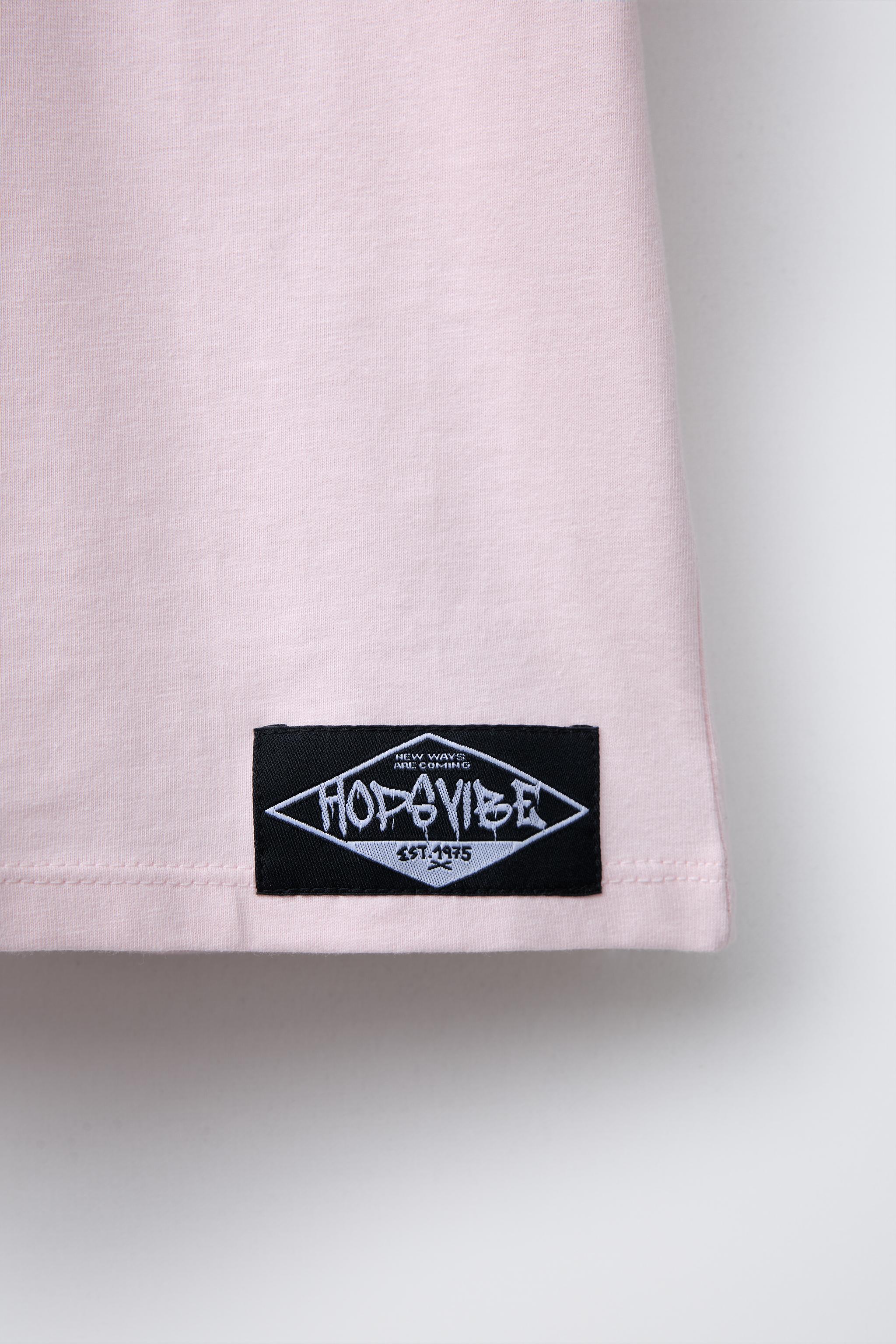 GRAFFITI PRINTED T-SHIRT