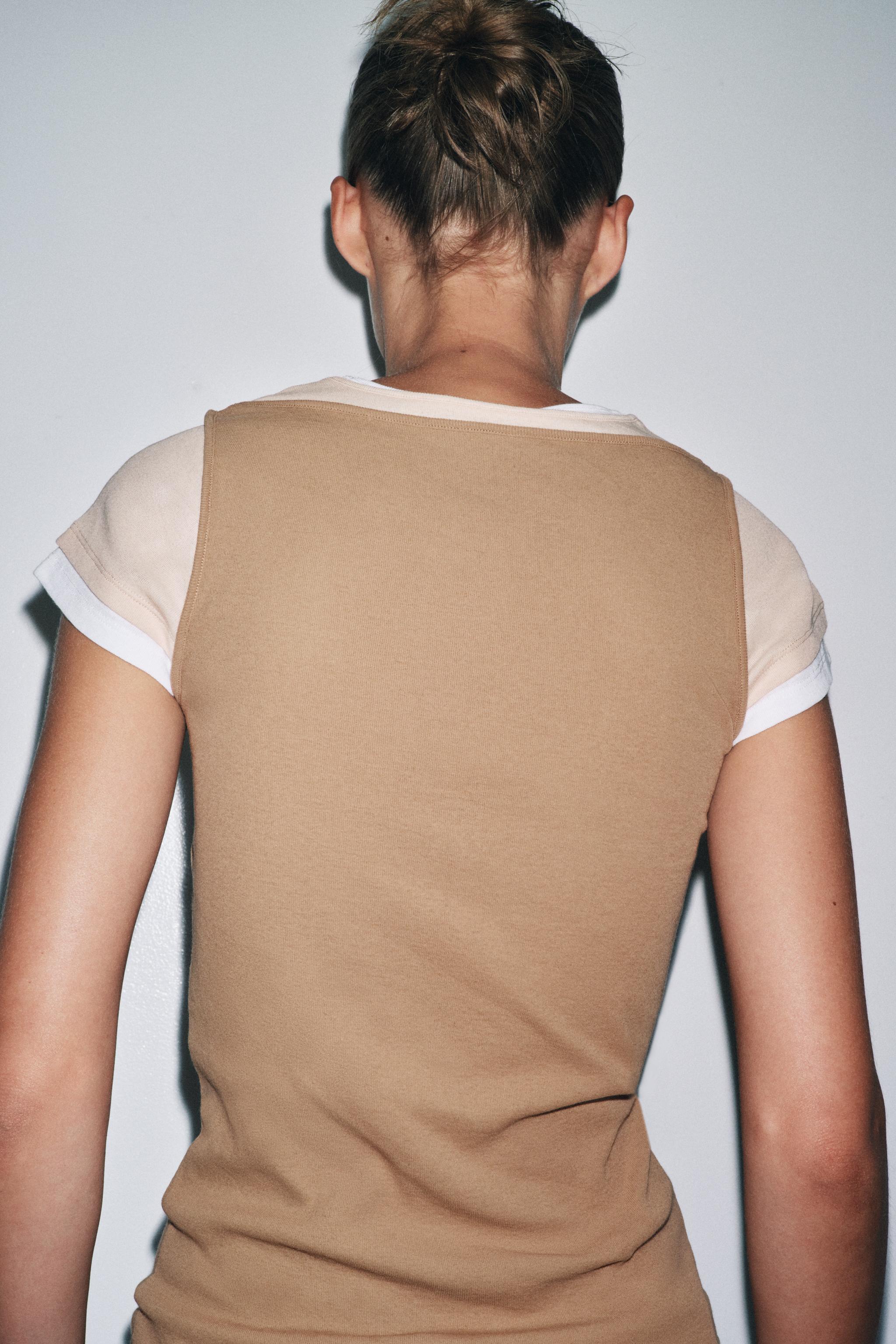 CONTRAST OVERLAY T-SHIRT