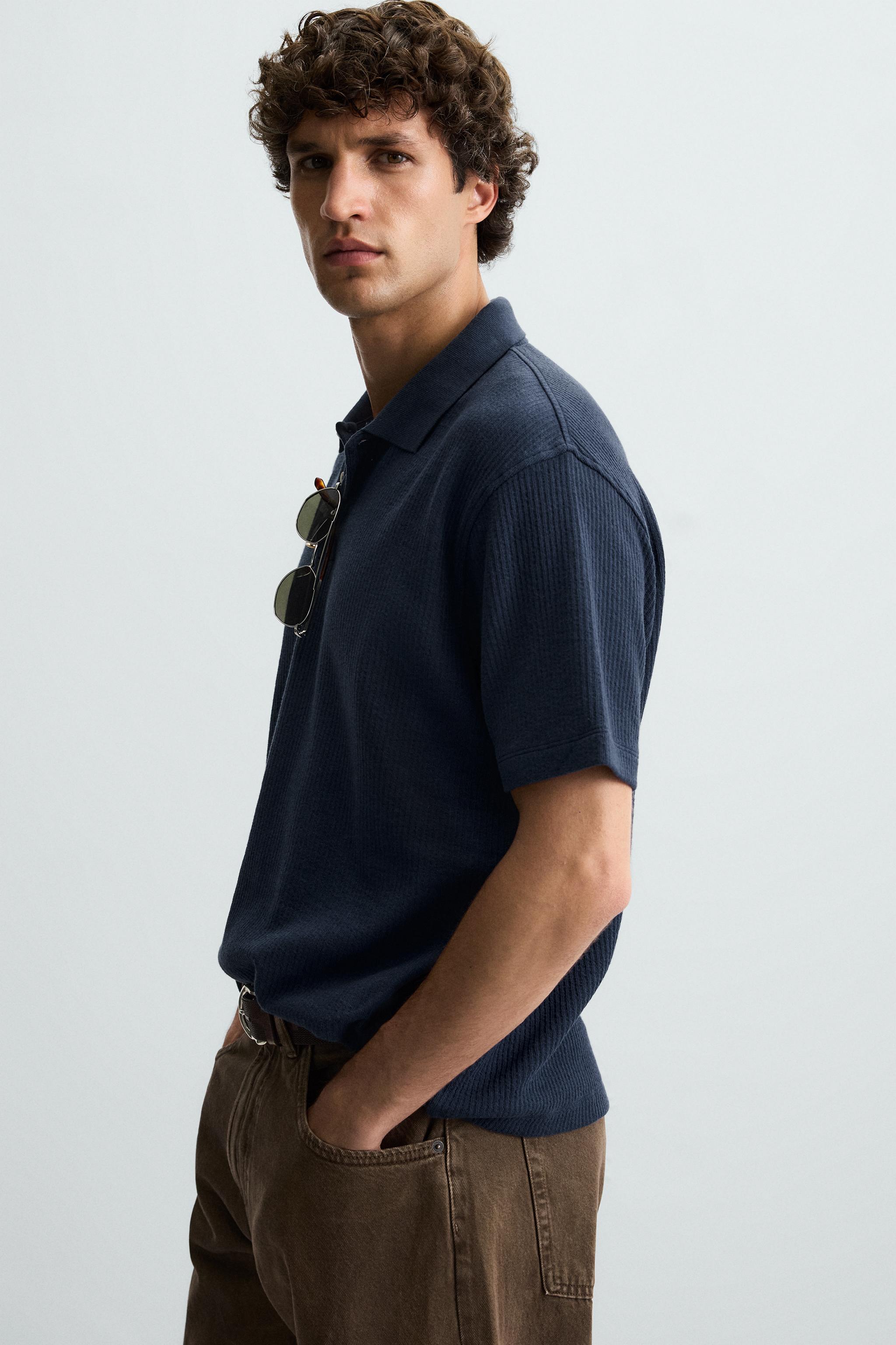 VERTICAL TEXTURED POLO SHIRT