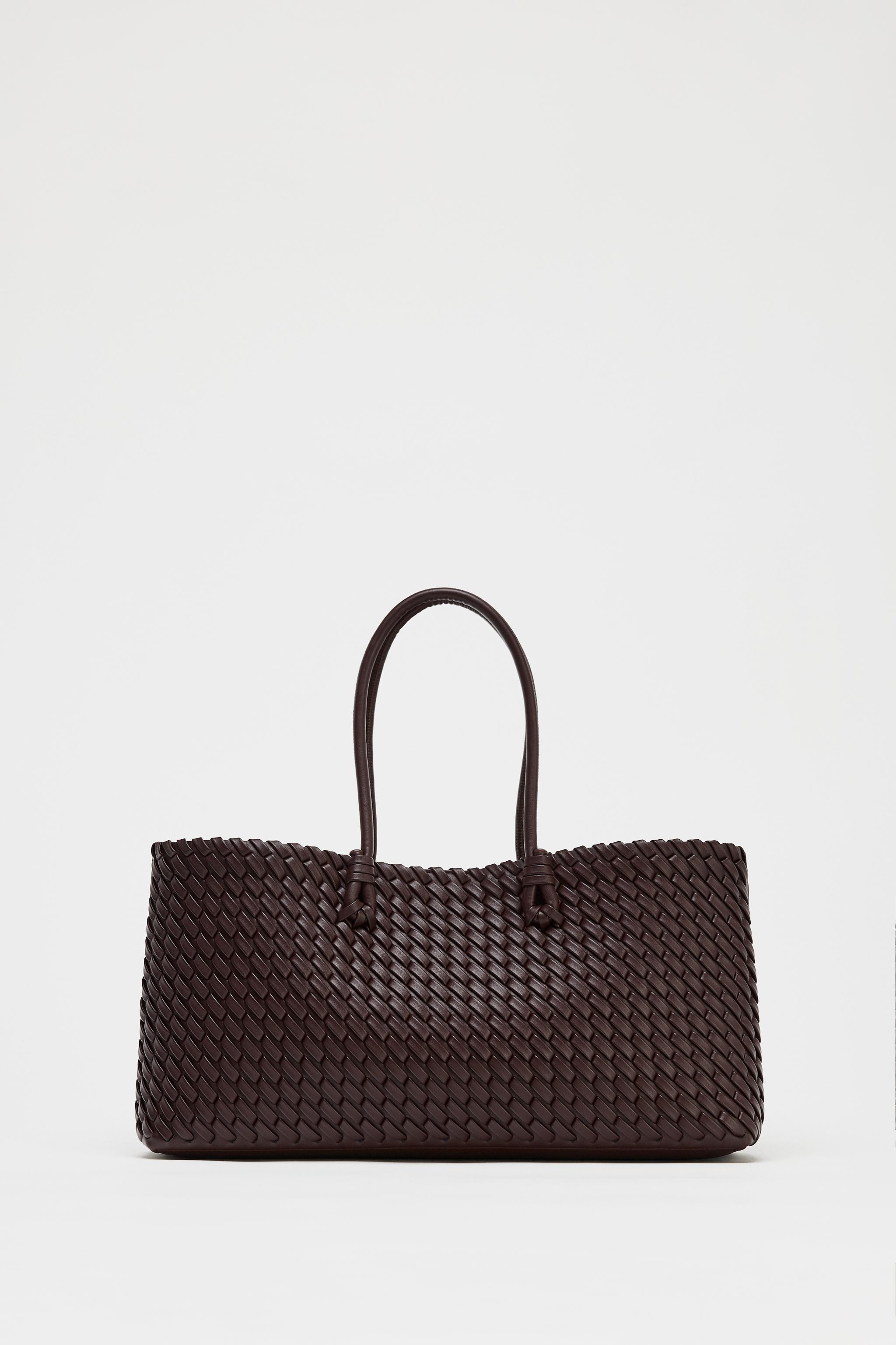 ELONGATED WOVEN SHOPPER