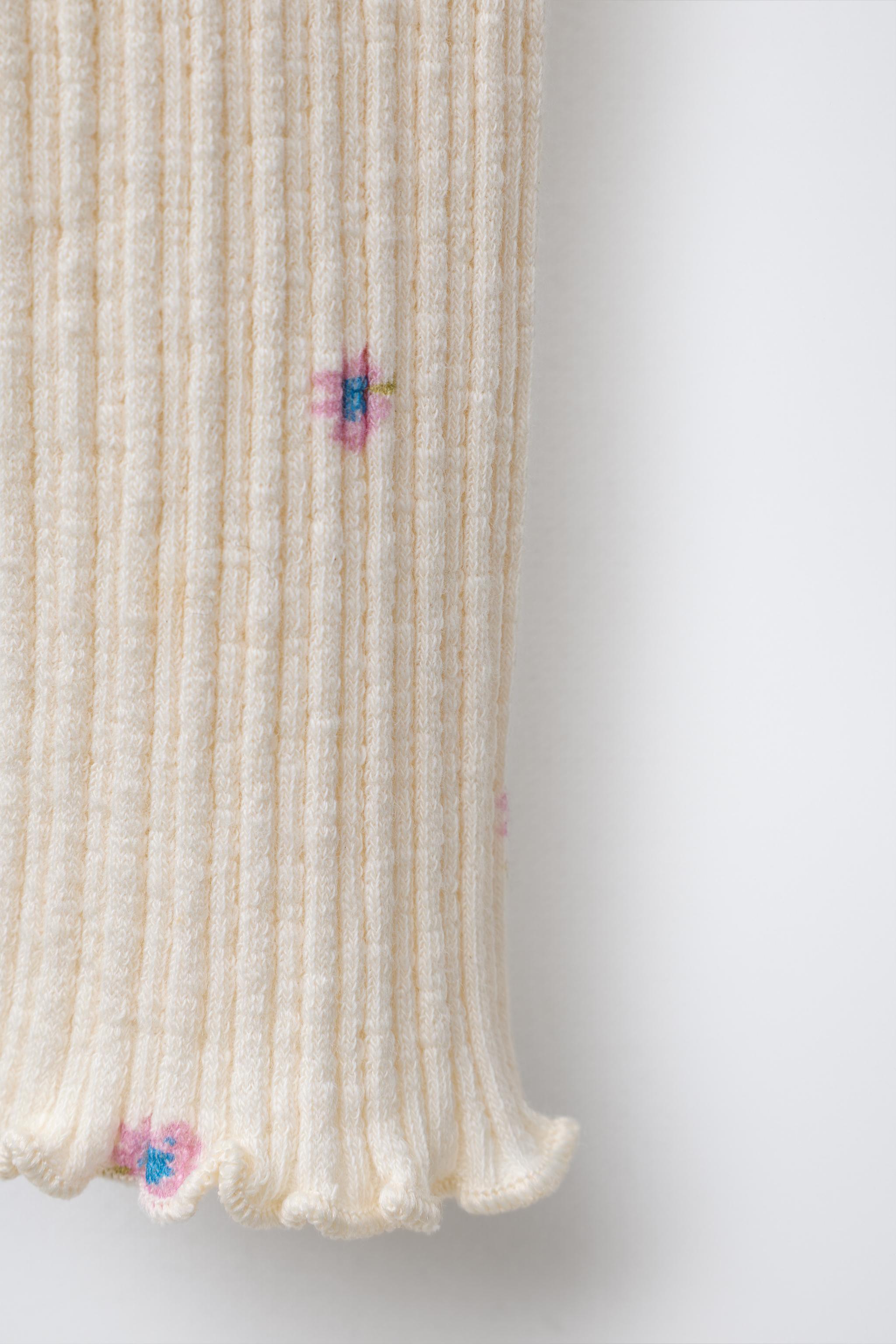 FLORAL TEXTURED LEGGINGS