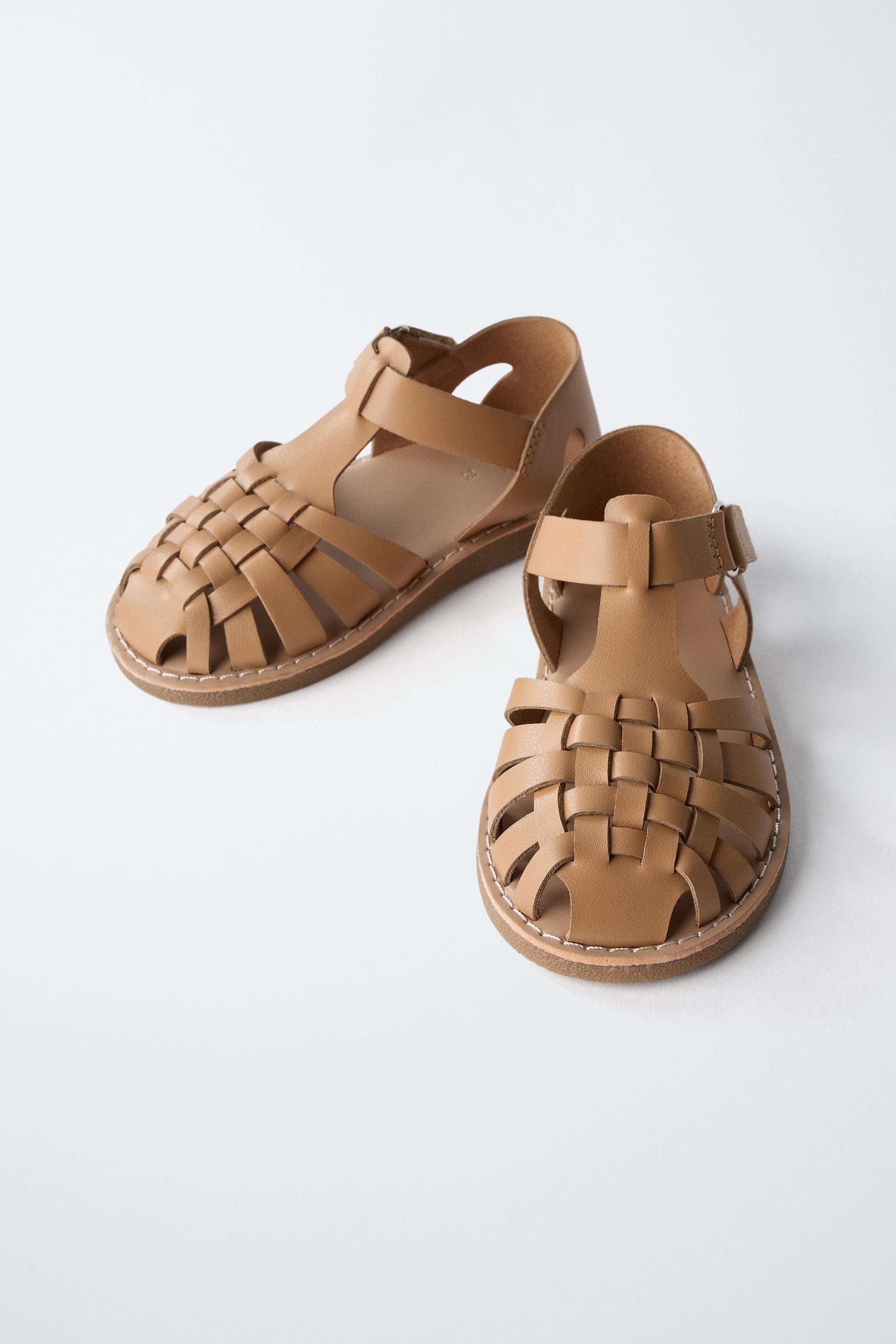 CLASSIC SANDALS