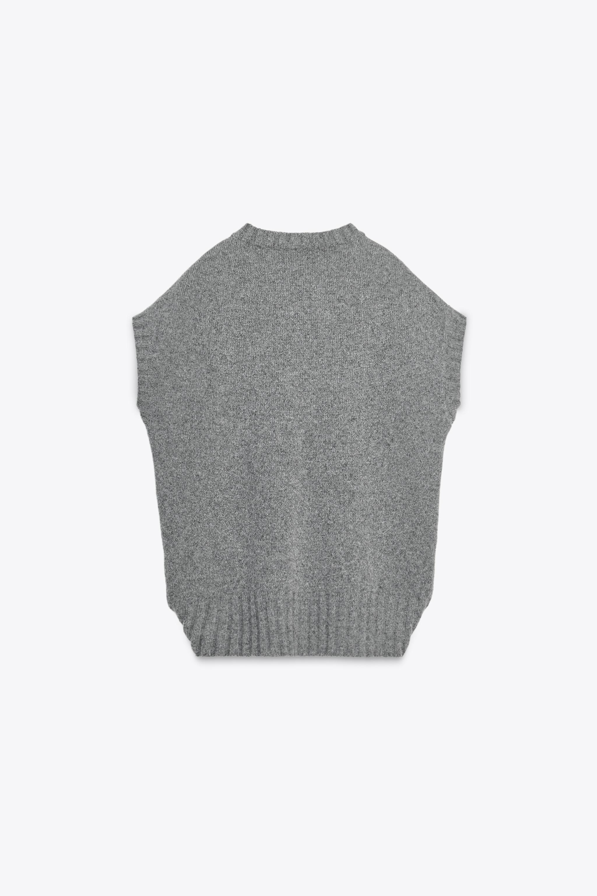 OVERSIZED WOOL KNIT VEST