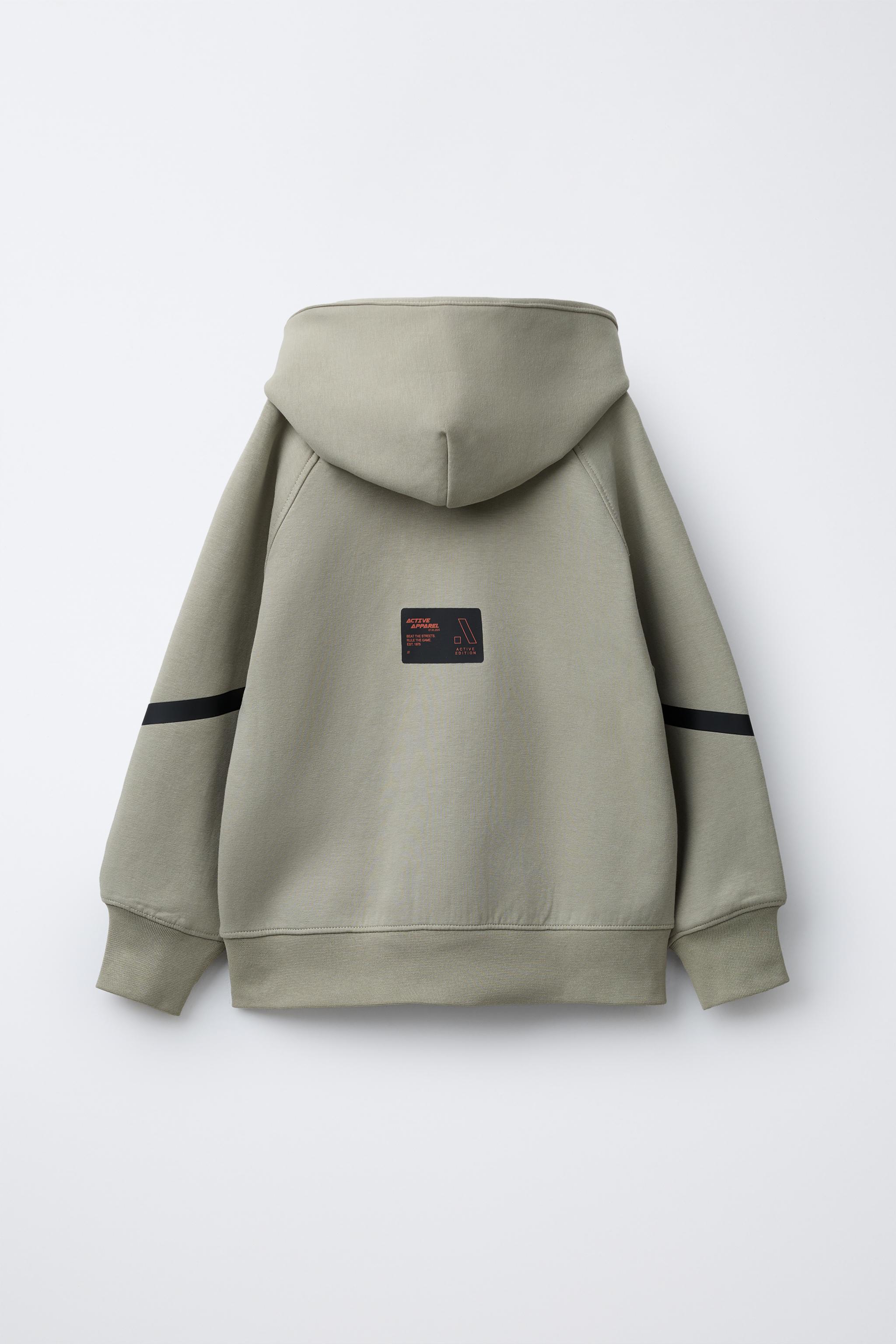 SPORTY INTERLOCK HOODIE