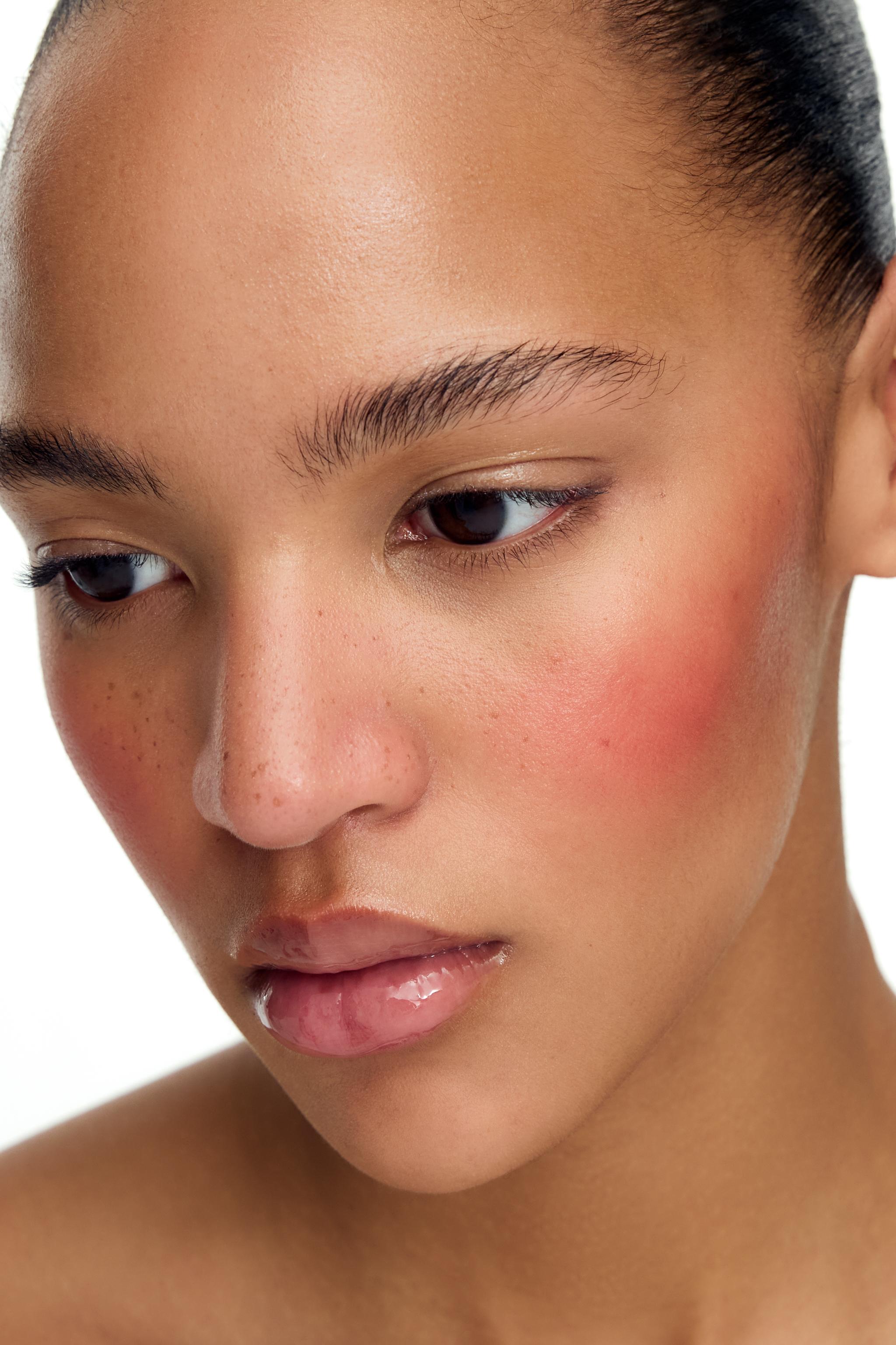 CREAM BLUSH - FIRST FLUSH