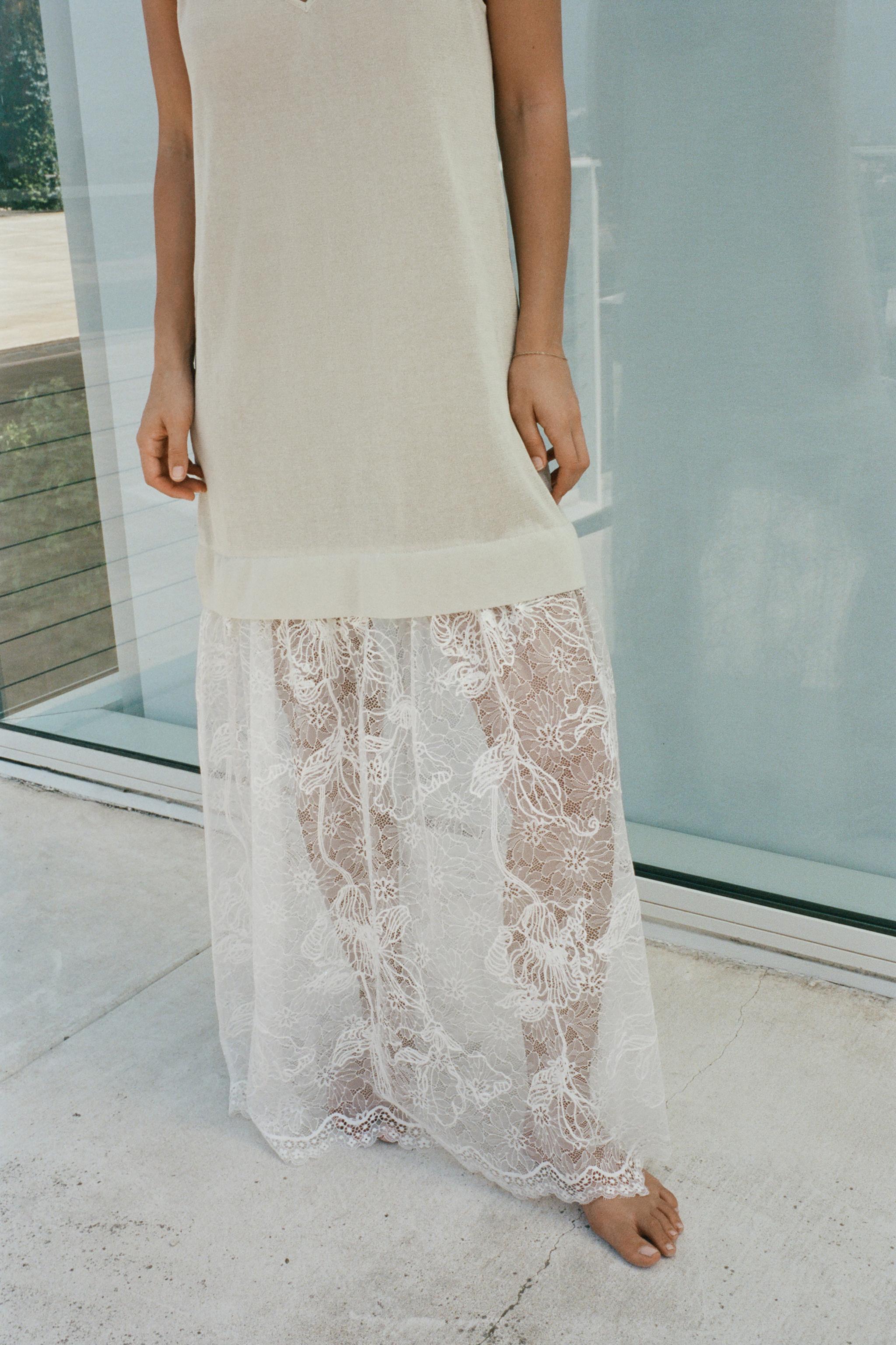 LACE COMBINATION KNIT DRESS