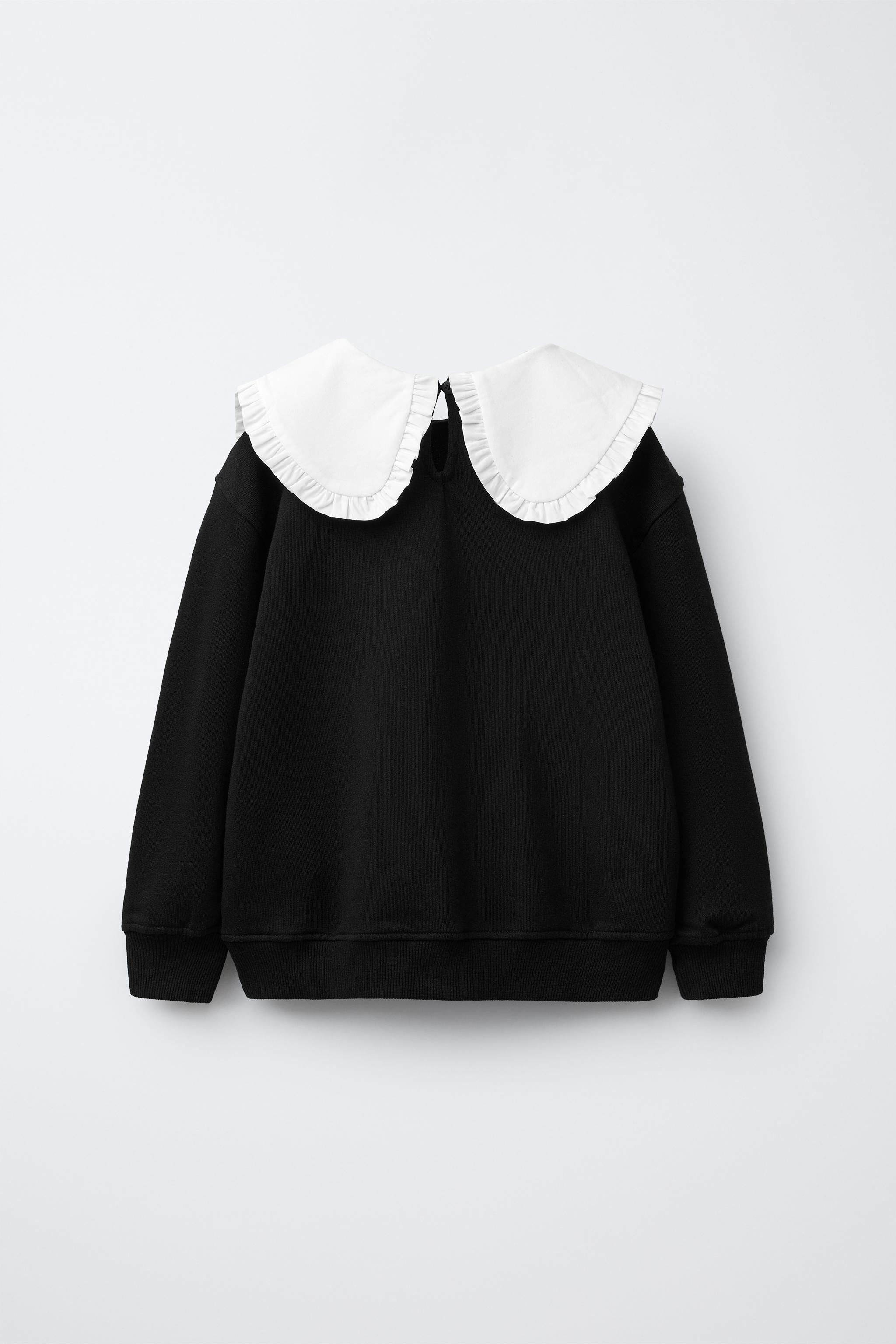 PETER PAN COLLAR SWEATSHIRT
