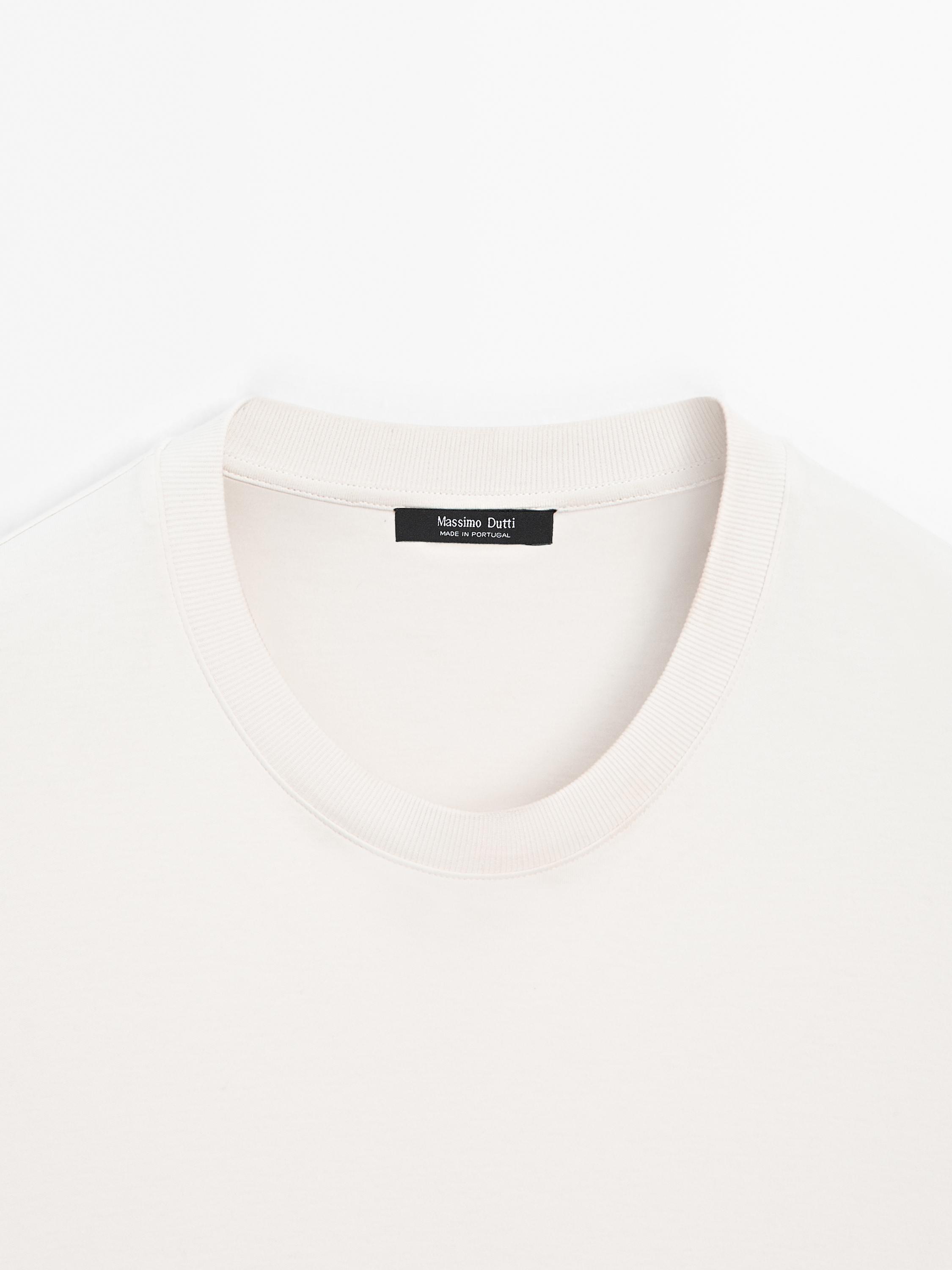 100% cotton medium weight T-shirt