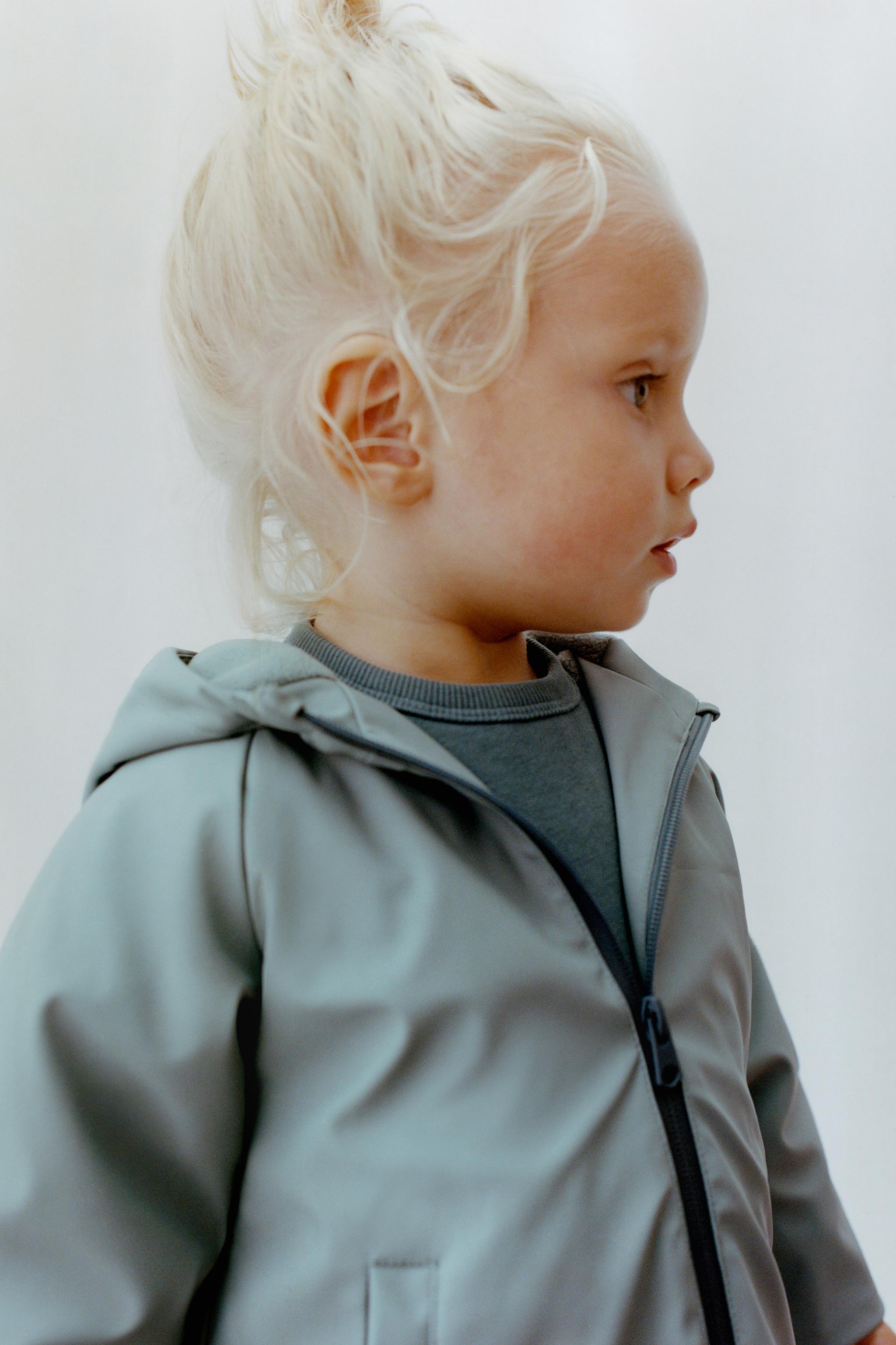 RUBBERIZED WATER REPELLENT JACKET