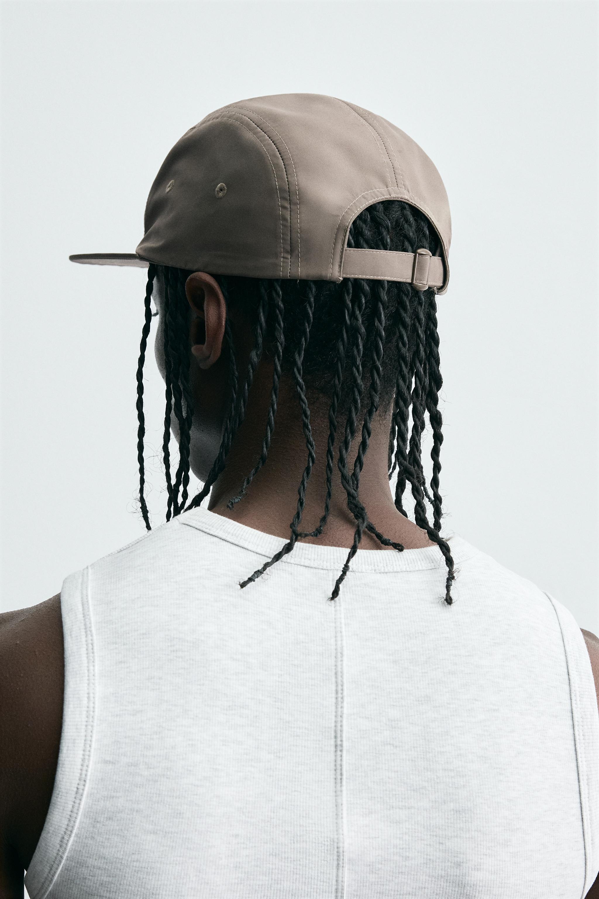 EMBROIDERED FLAT VISOR CAP