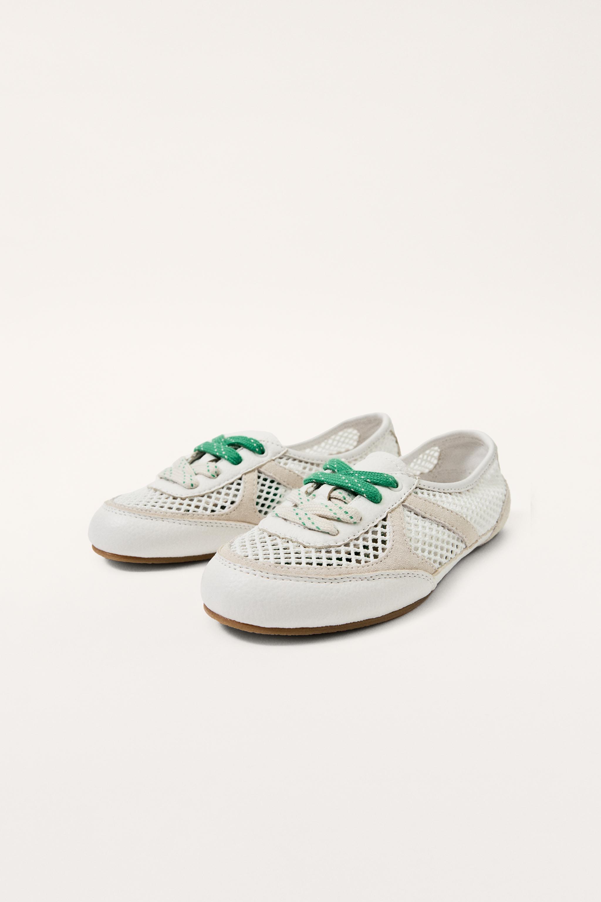 LIMITED EDITION MESH SNEAKER